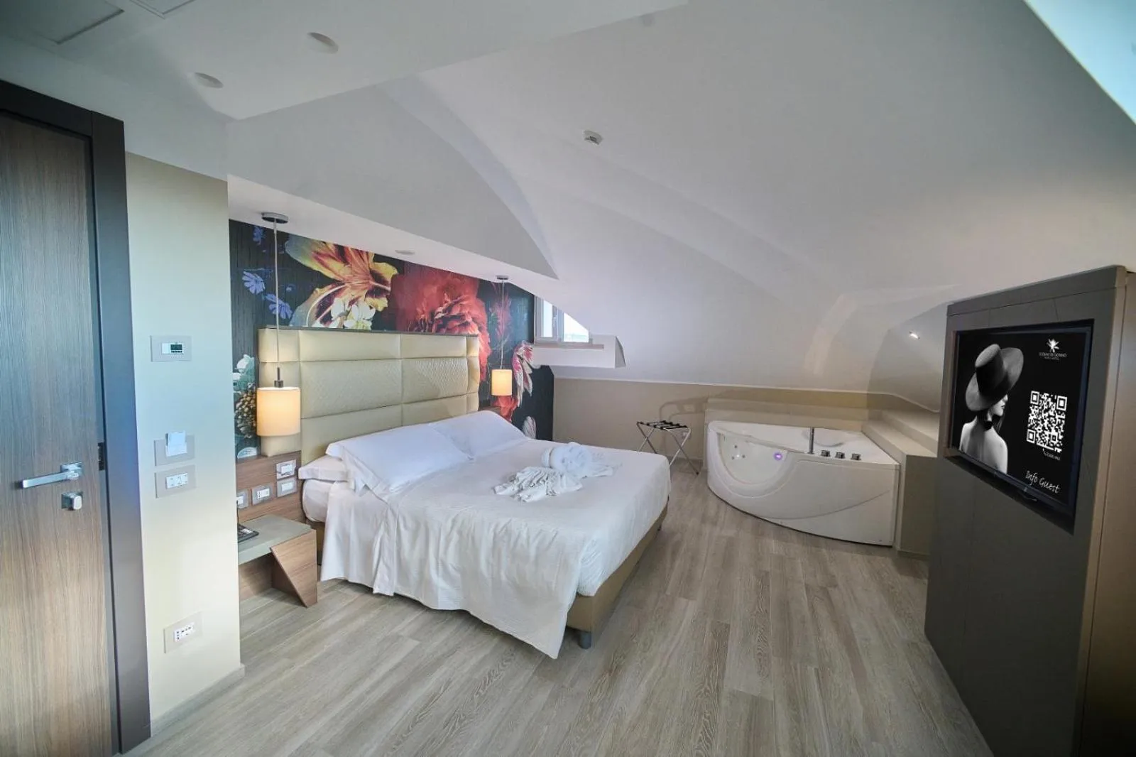 Bed in PARK HOTEL LE DUNE DI GIOVINO