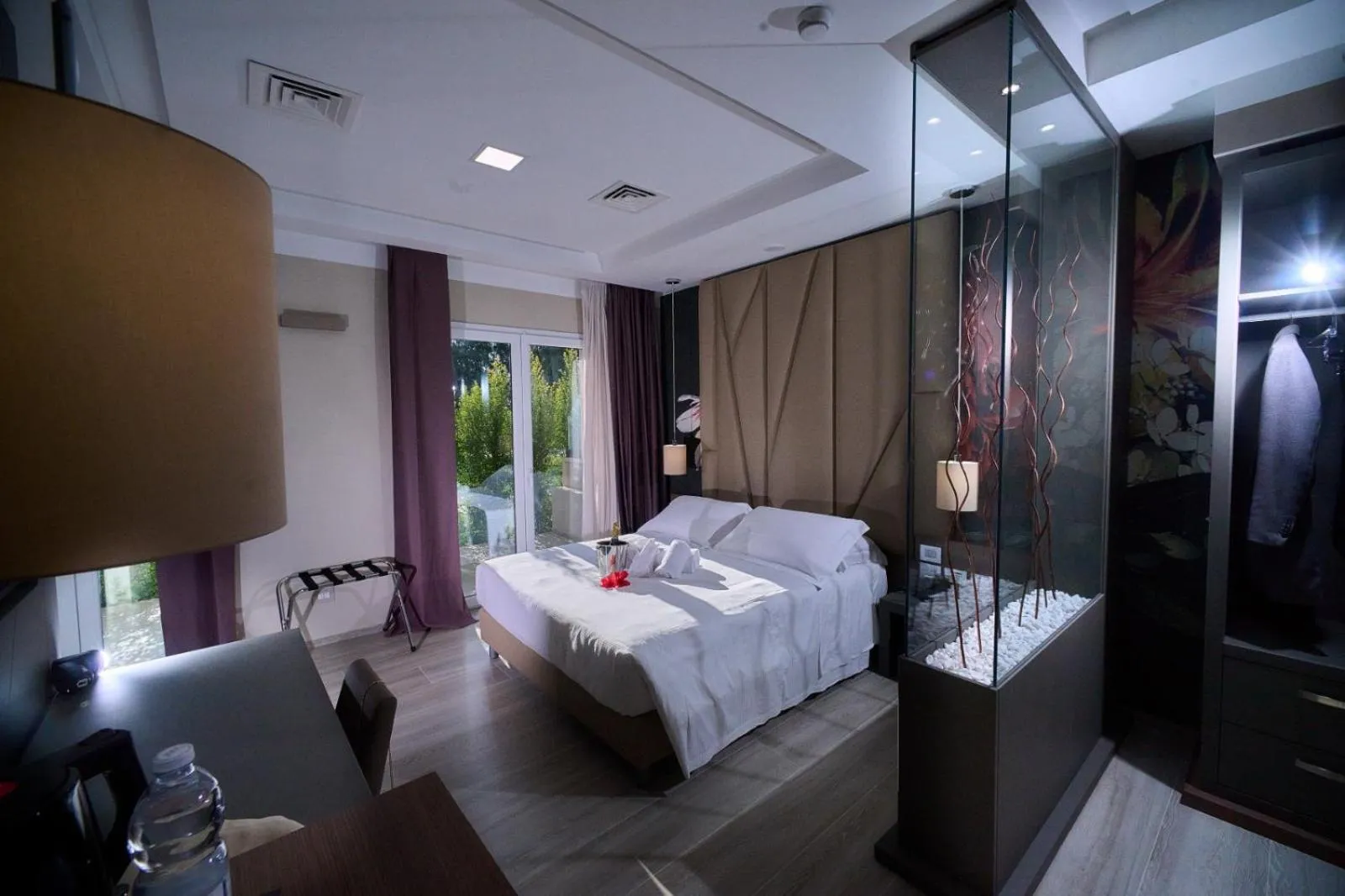 Bed in PARK HOTEL LE DUNE DI GIOVINO