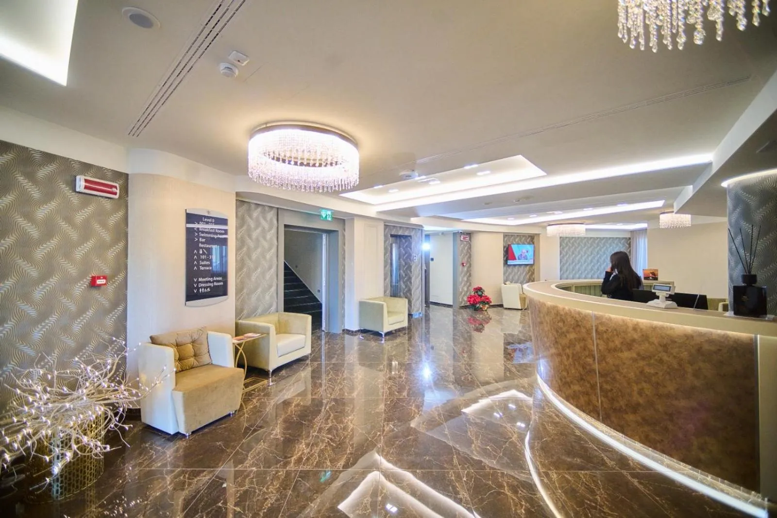 Lobby or reception in PARK HOTEL LE DUNE DI GIOVINO