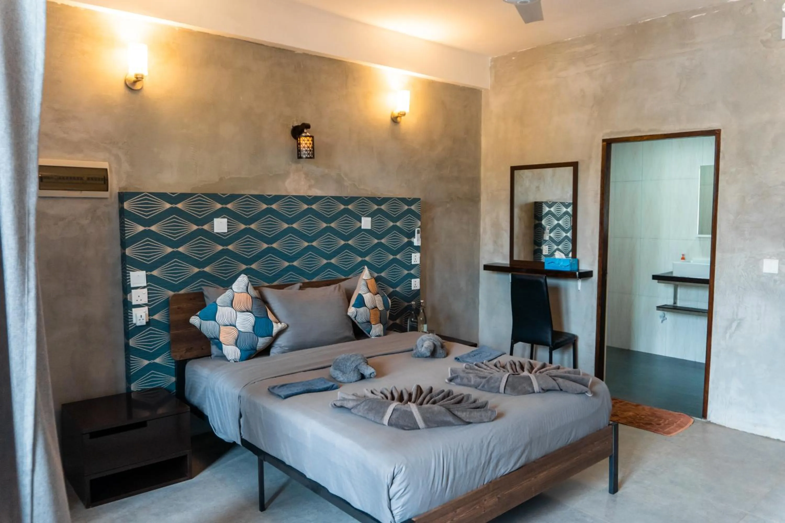 Deluxe Suite - single occupancy in Rasdu View Inn