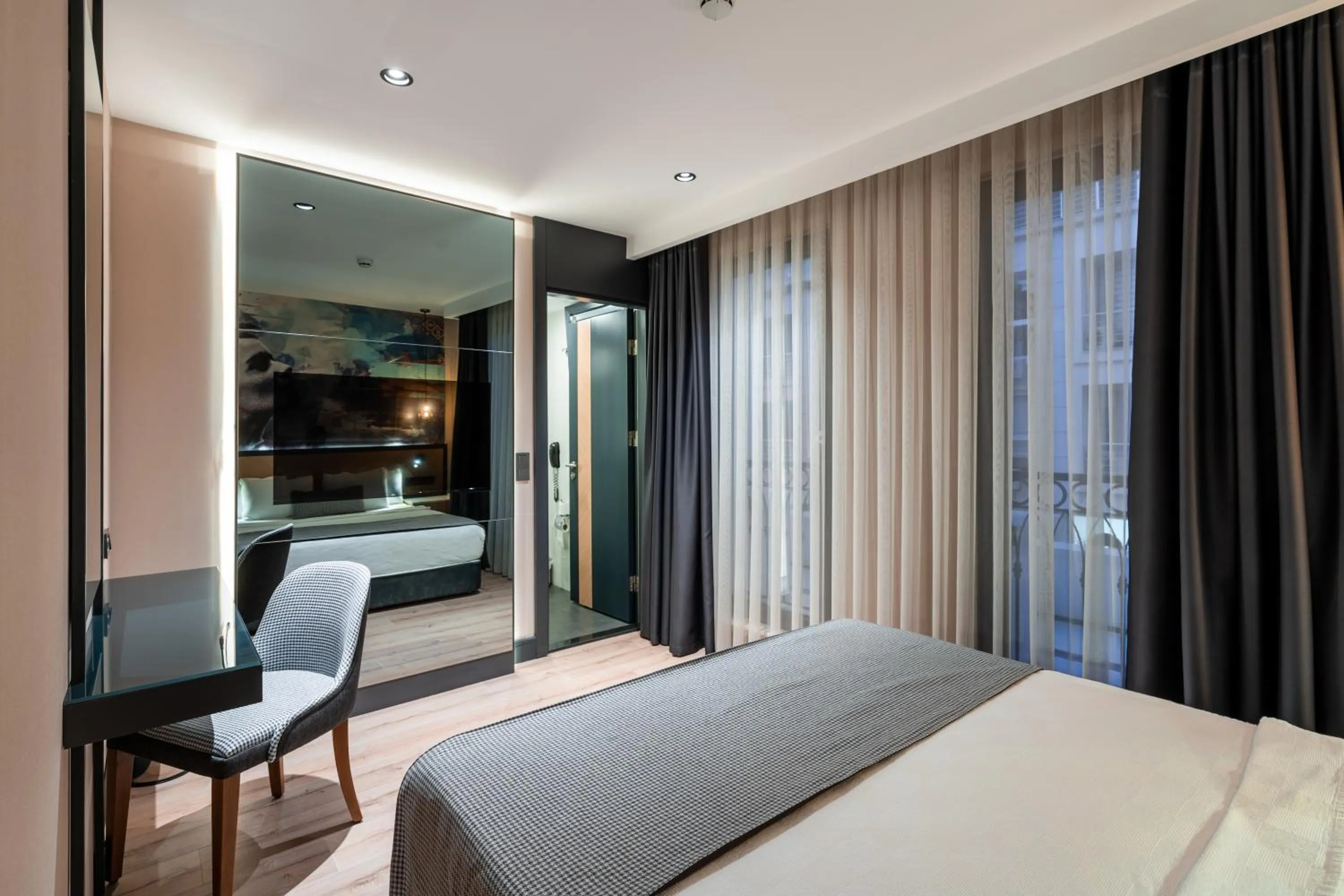 Photo of the whole room, Bed in Ni Hotel Lara