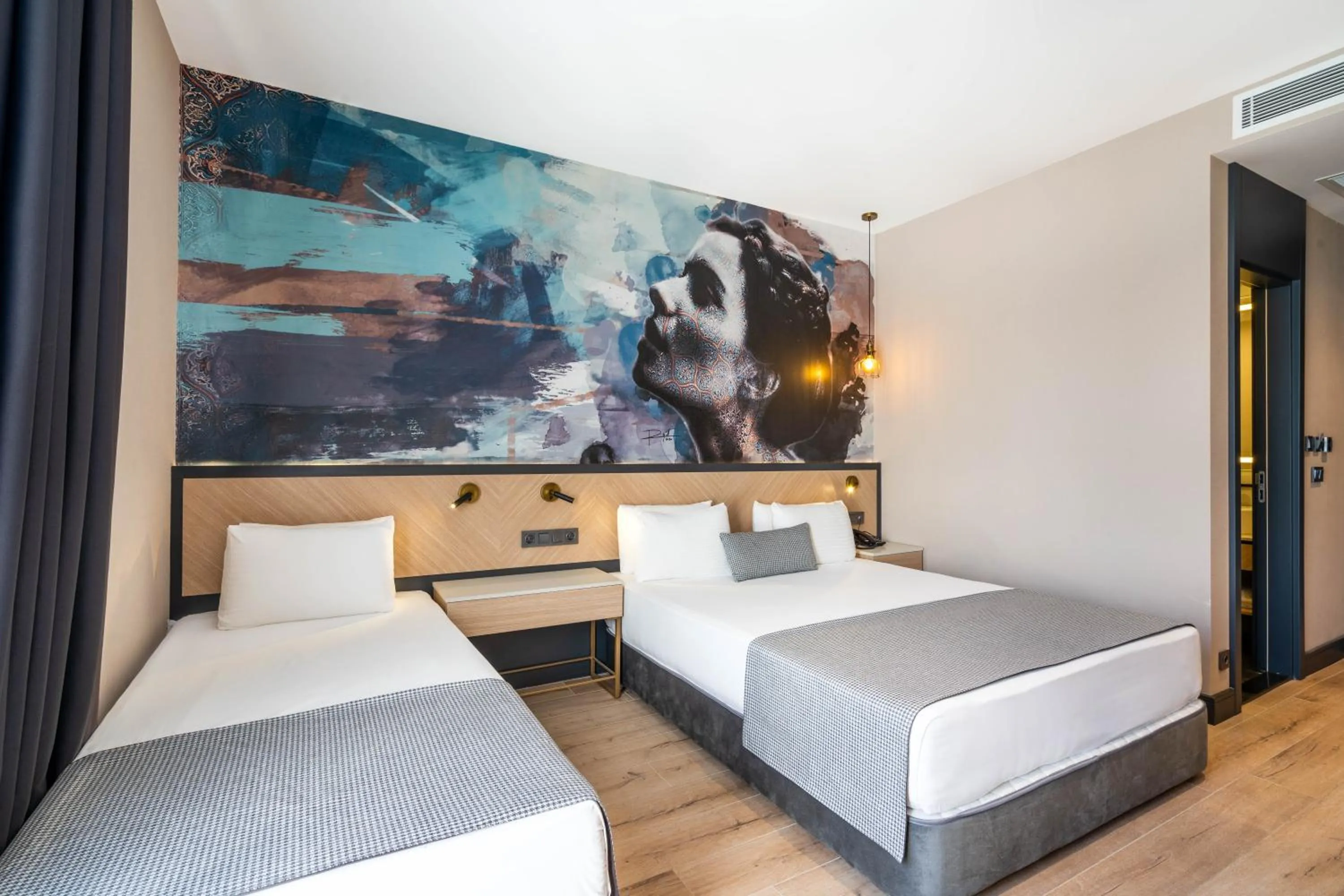 Photo of the whole room, Bed in Ni Hotel Lara