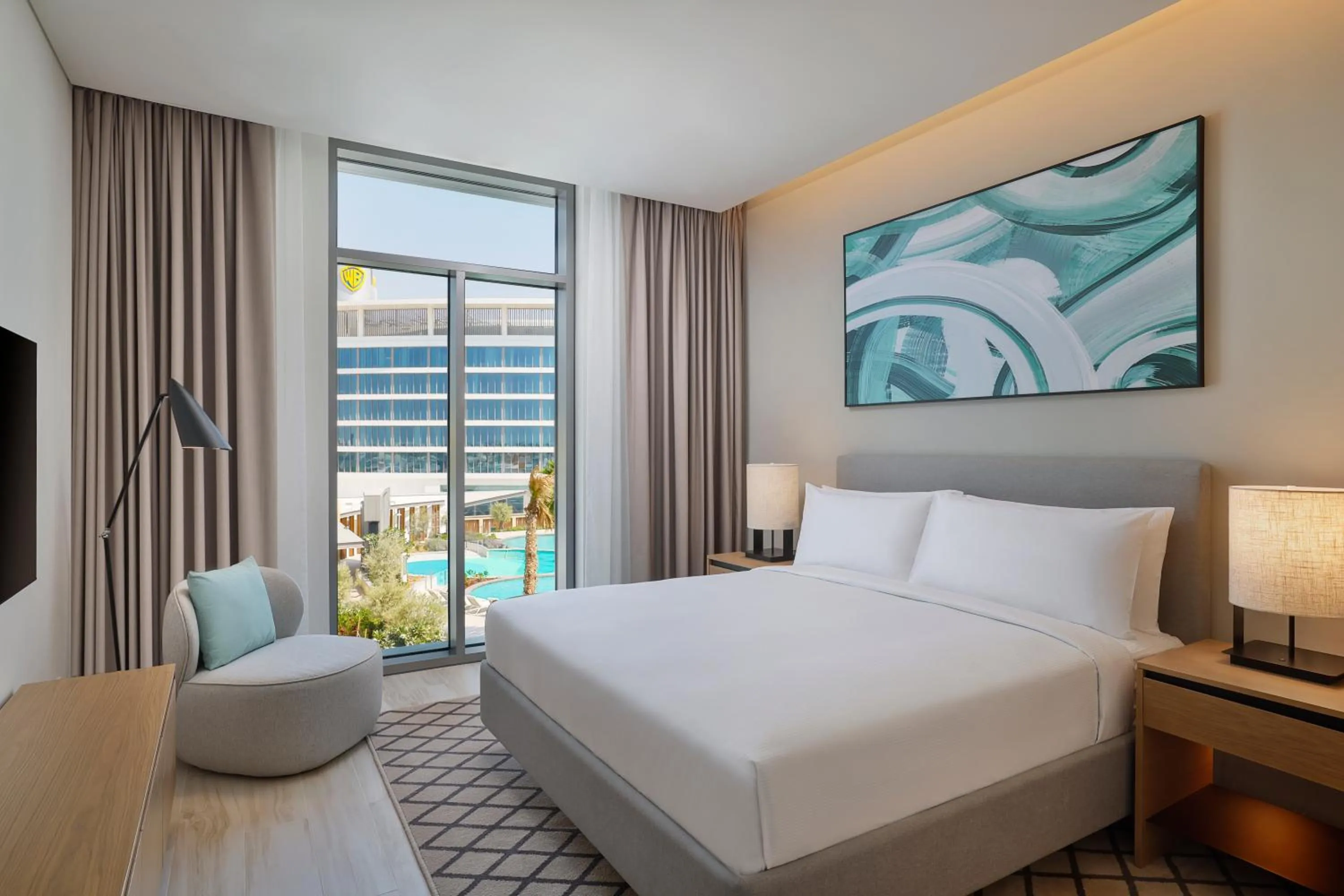 View (from property/room), Bed in Doubletree By Hilton Abu Dhabi Yas Island Residences