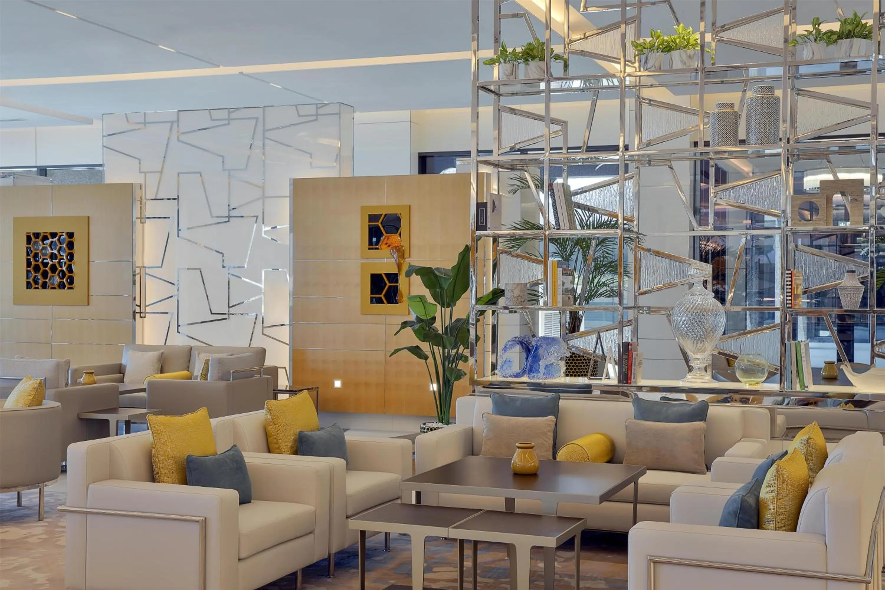 Lobby or reception in Hilton Dubai Palm Jumeirah