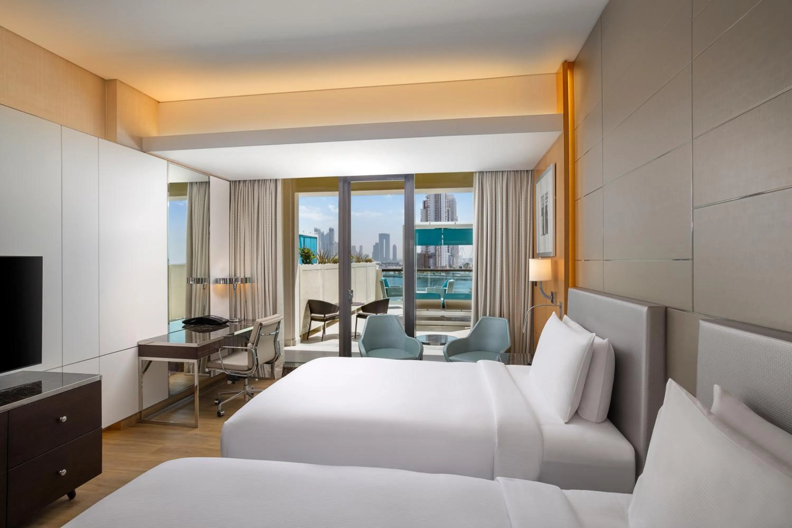 Bed in Hilton Dubai Palm Jumeirah