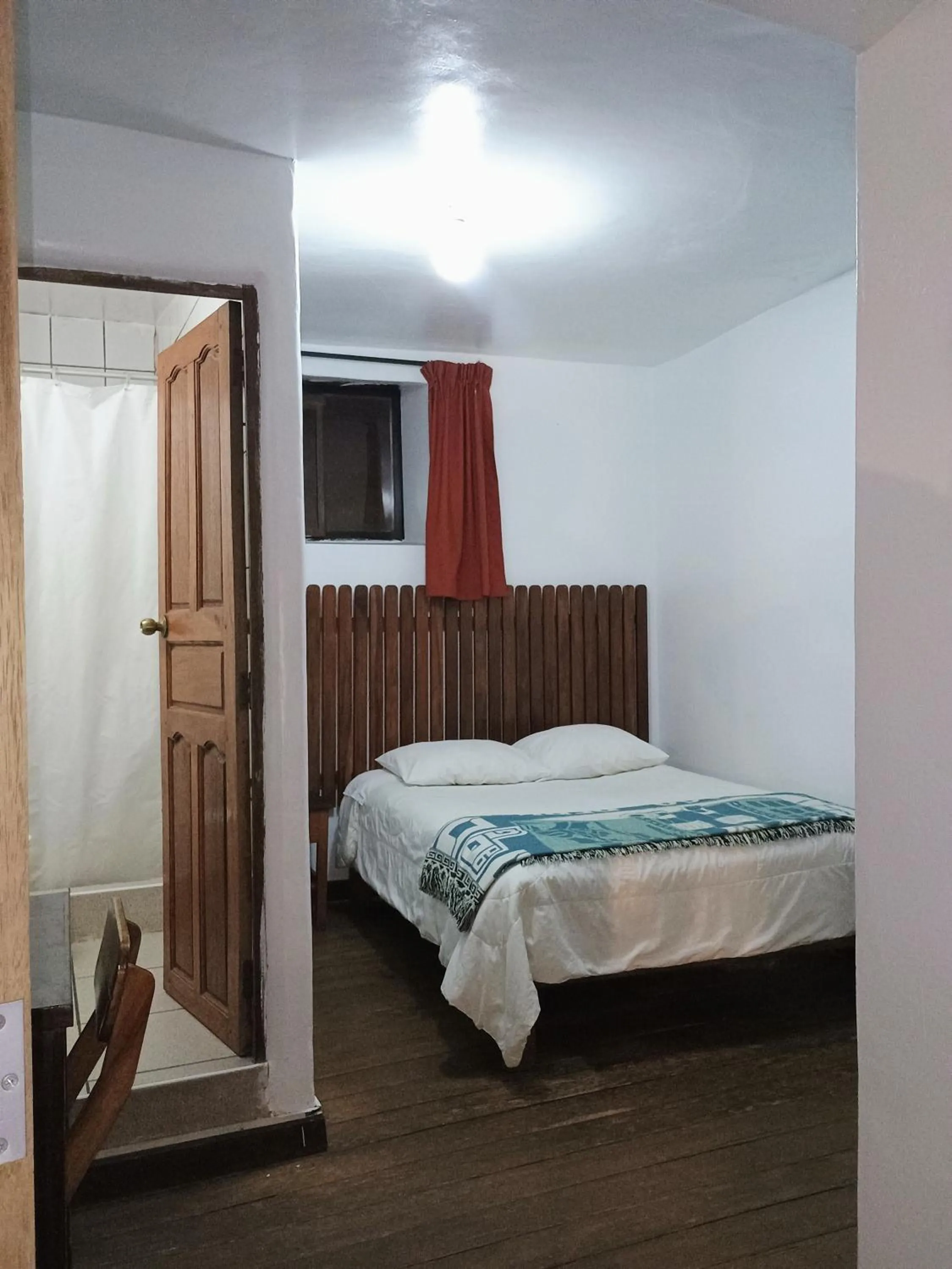 Bathroom, Bed in Posada Catama INN