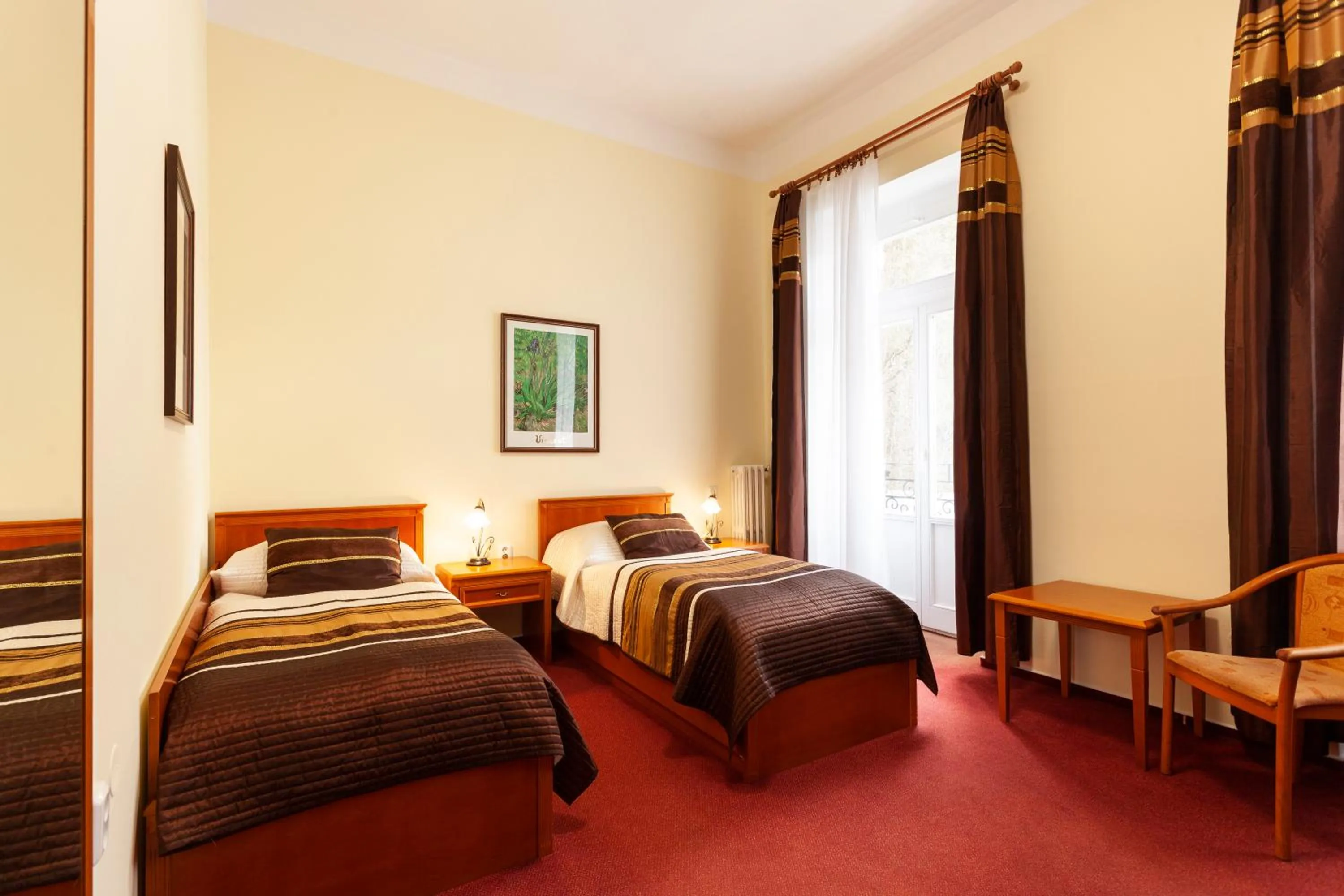 Photo of the whole room, Bed in Reitenberger Spa Medical