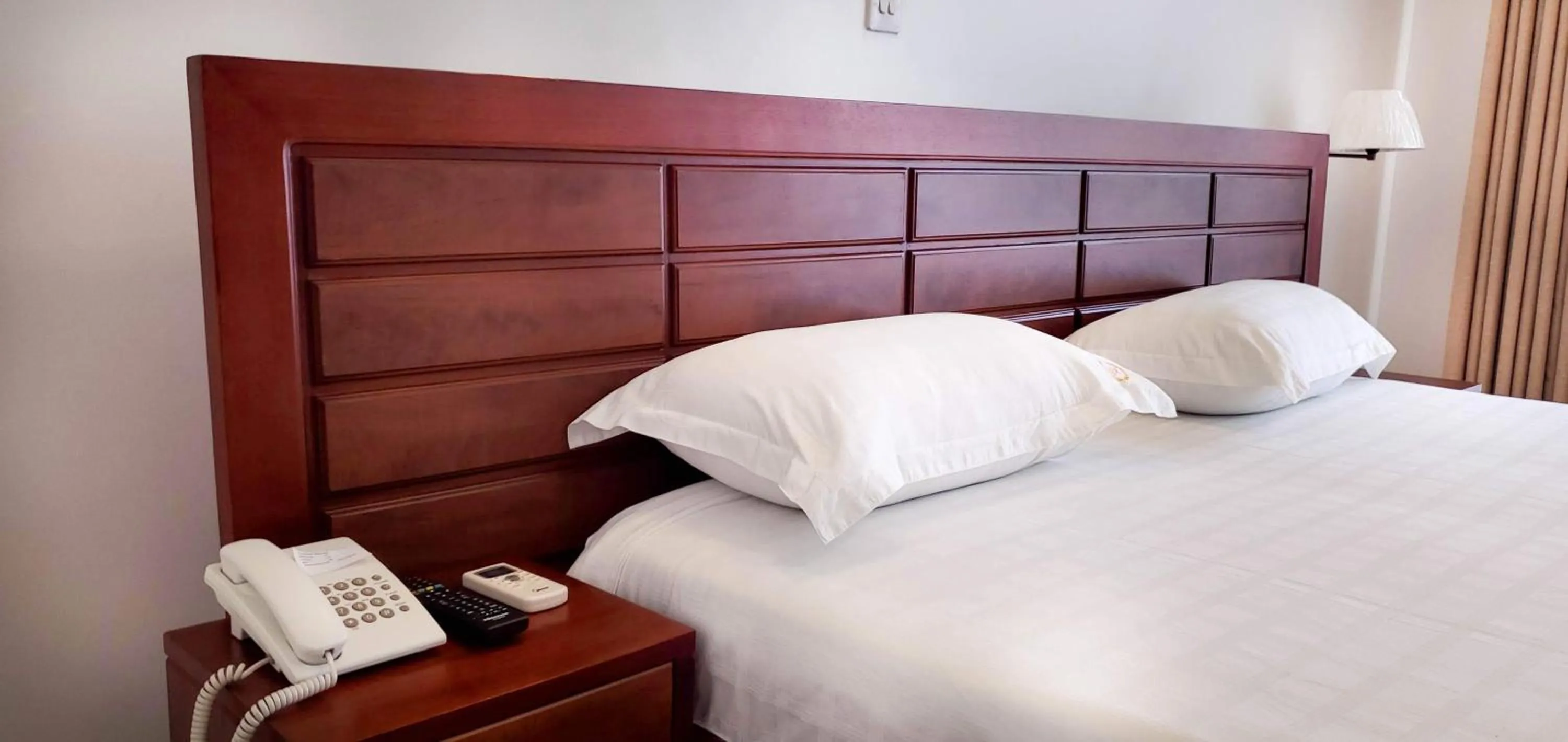 Bed in Greenyard Beach Hotel