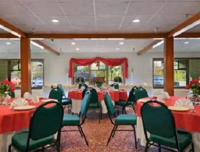 Meeting/conference room in Travelodge by Wyndham Juneau