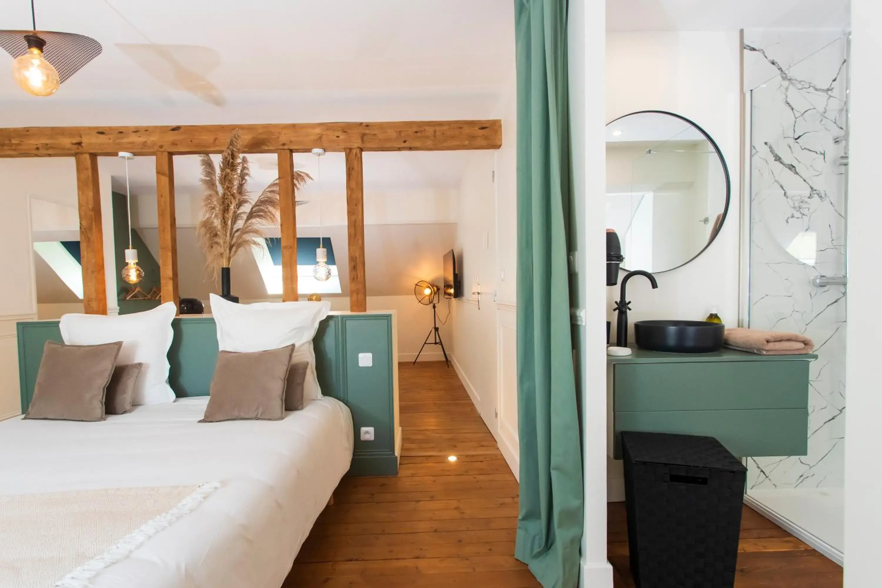 LAROZIERE Chambres d’hôtes LAROZIERE Chambres d’hôtes