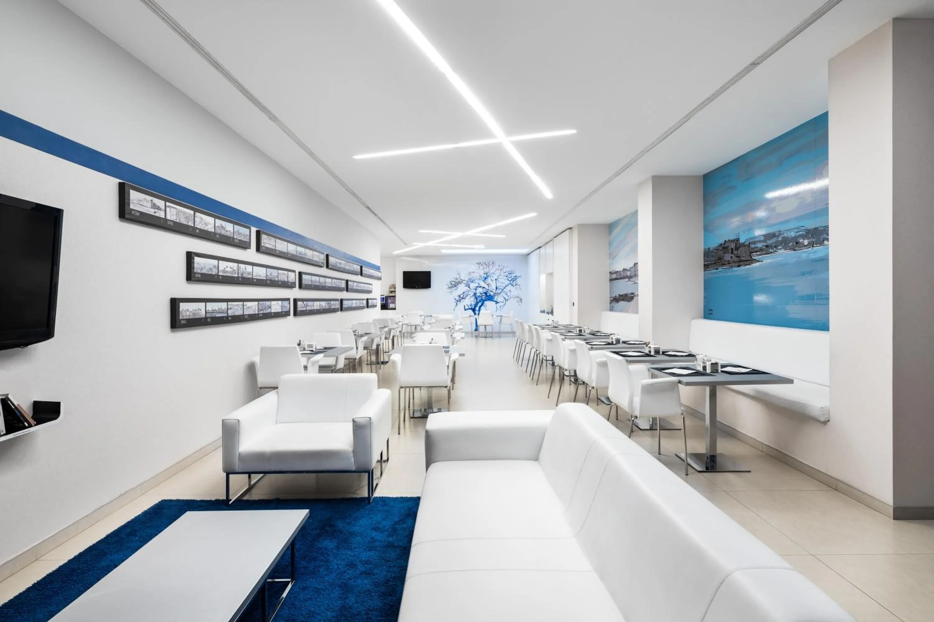 Restaurant/places to eat in Eurostars Blue Coruña