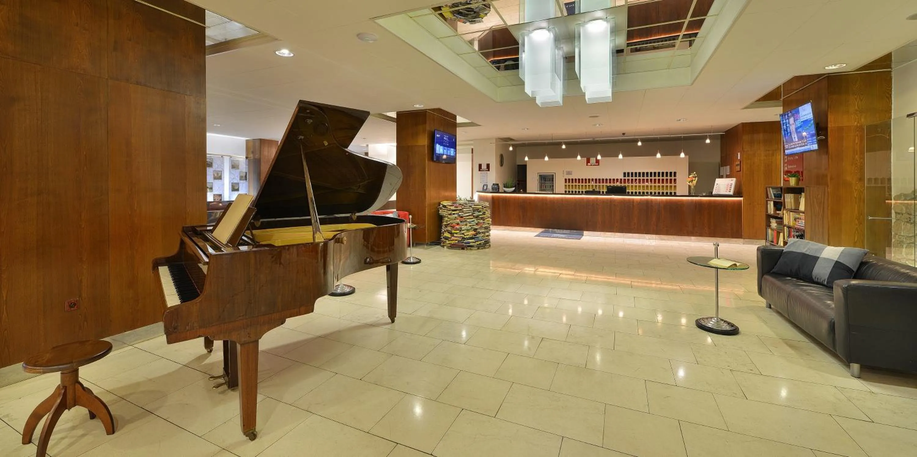 Lobby or reception in Hotel Grand Litava Beroun