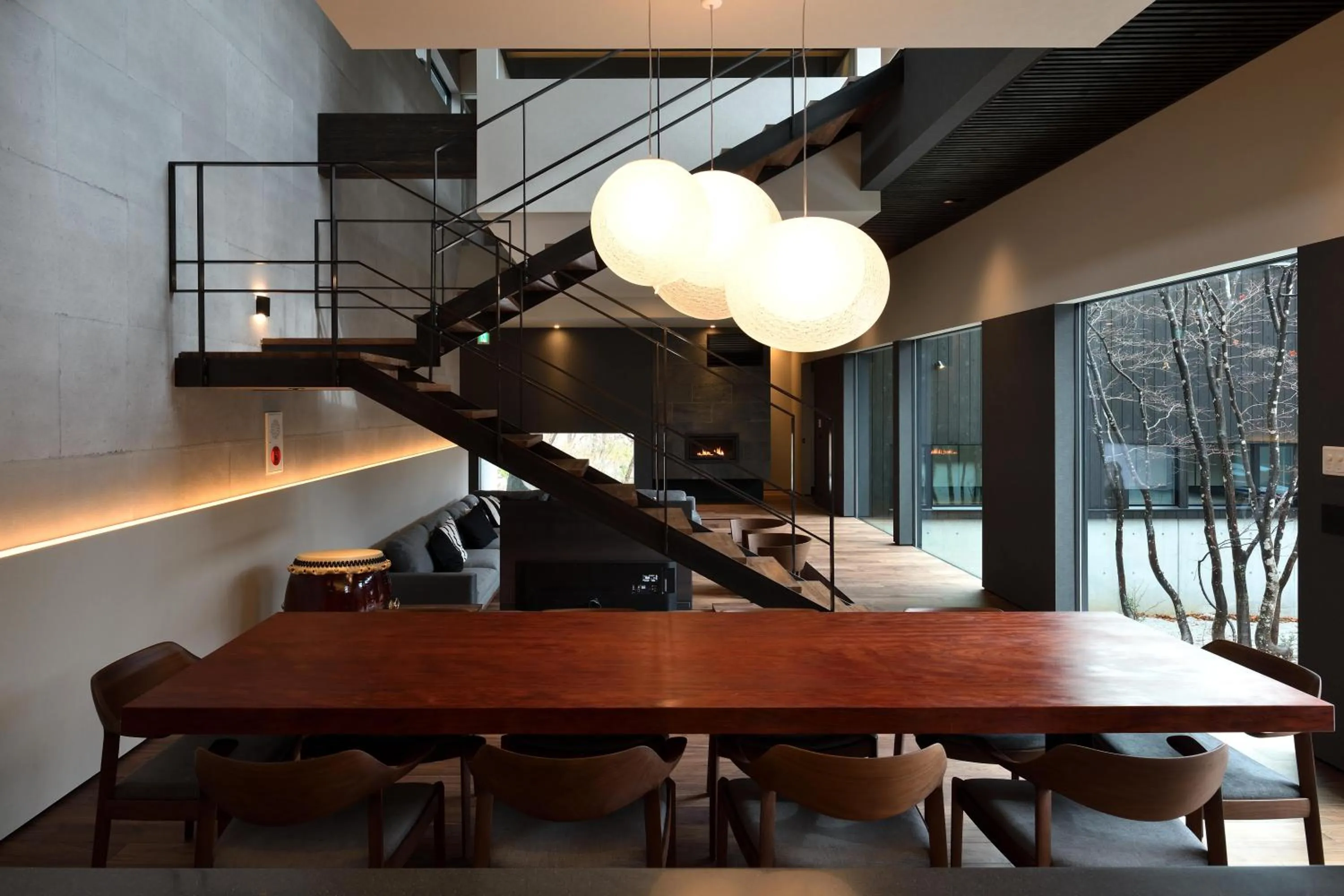 Dining area in NIVIA