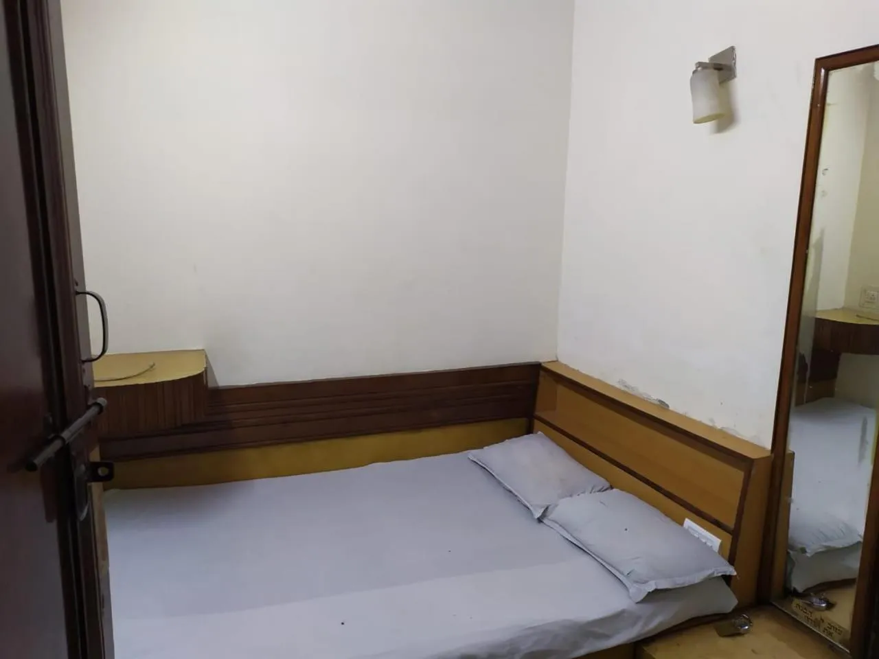 Yes Please Guest House