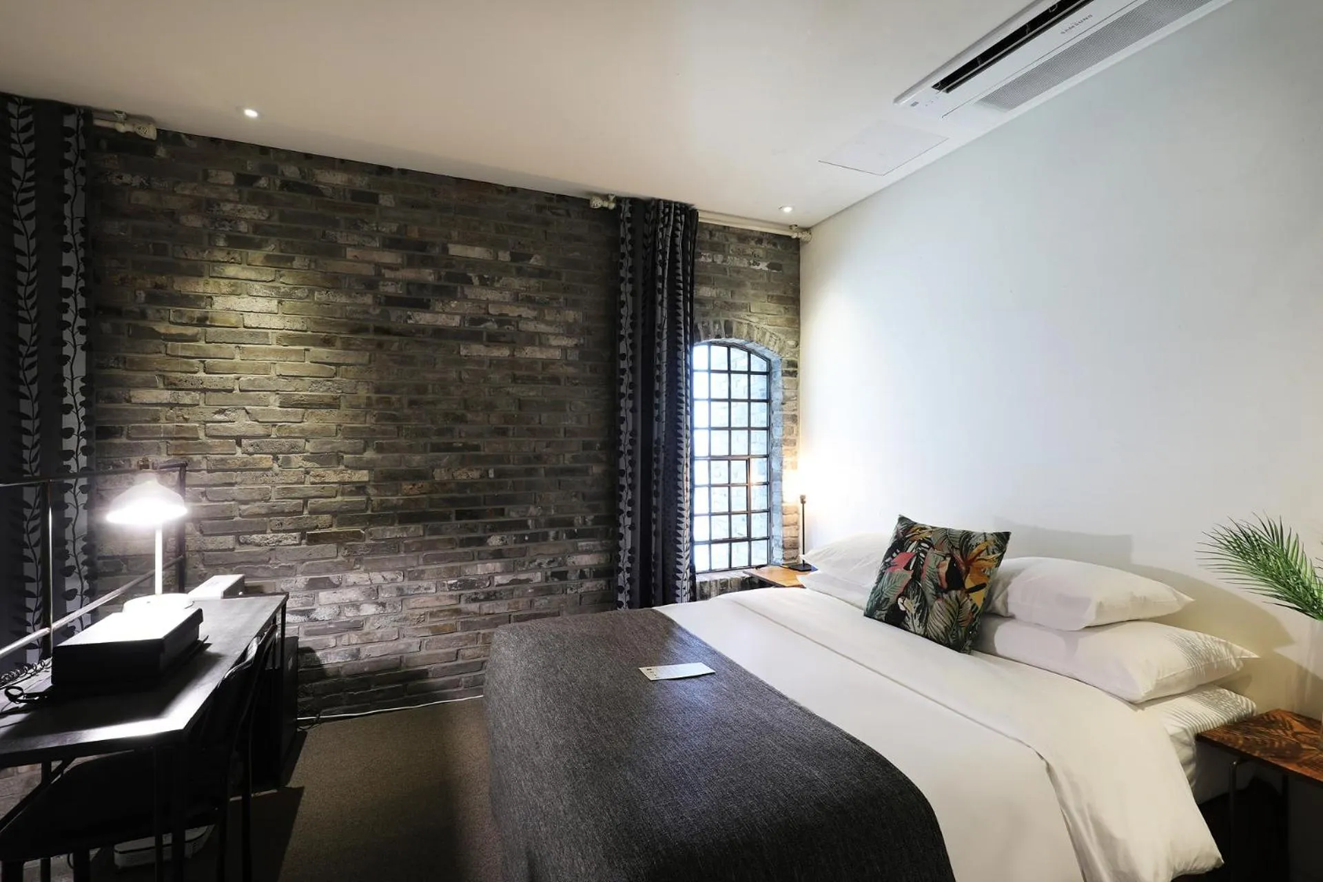 Bed in Boutique Hotel Loft