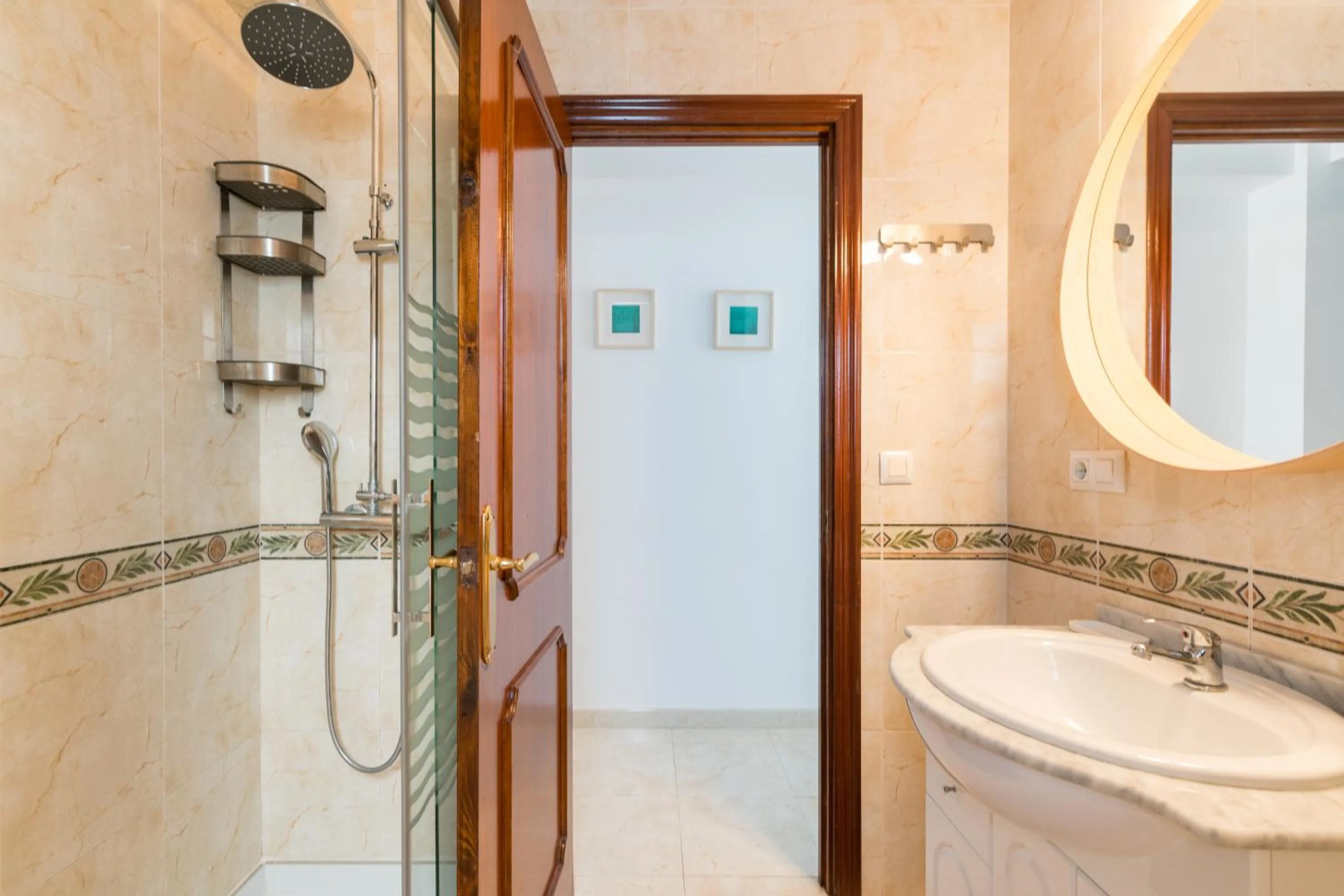 Bathroom in La Francesa Triana