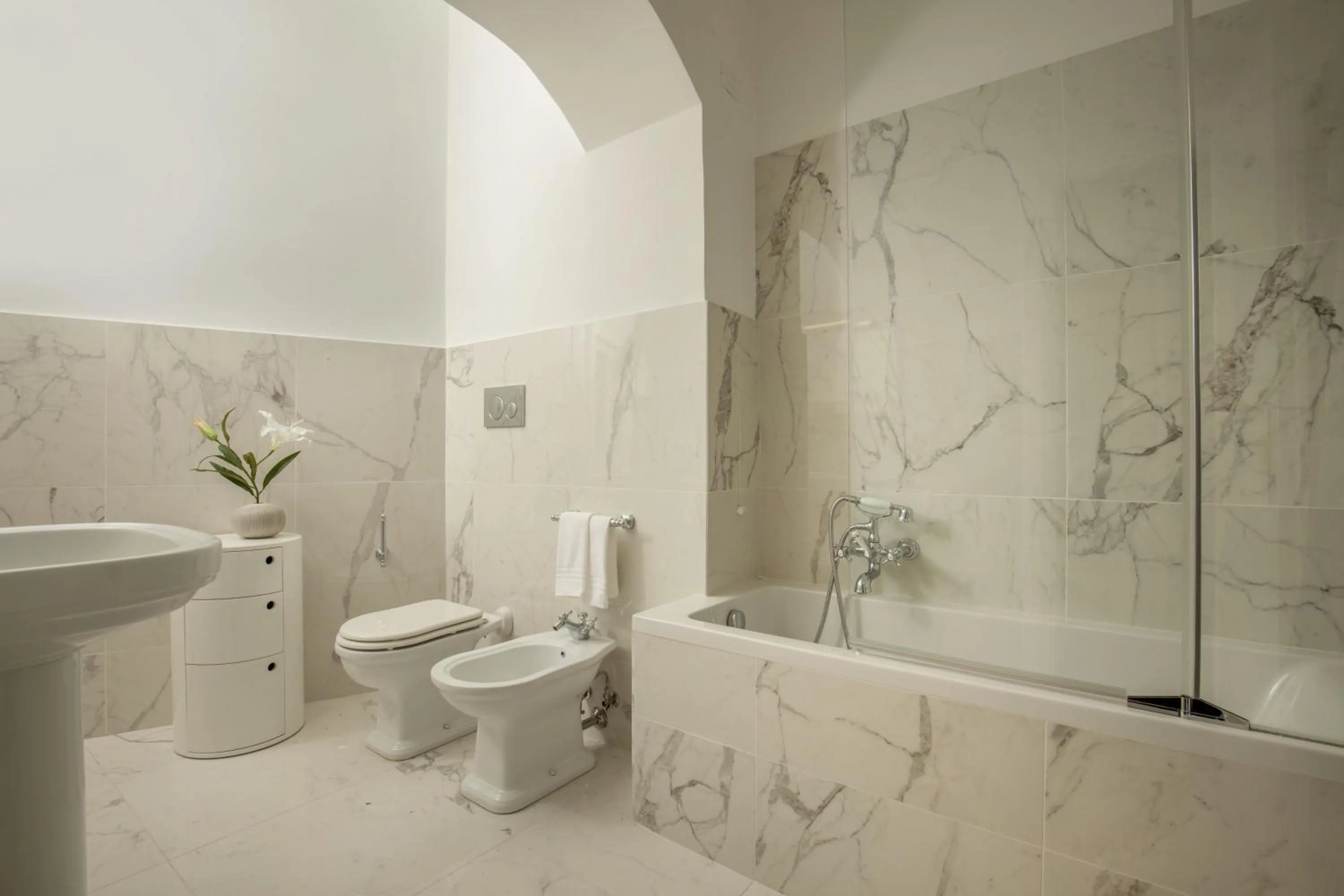 Bathroom in Belsiana House