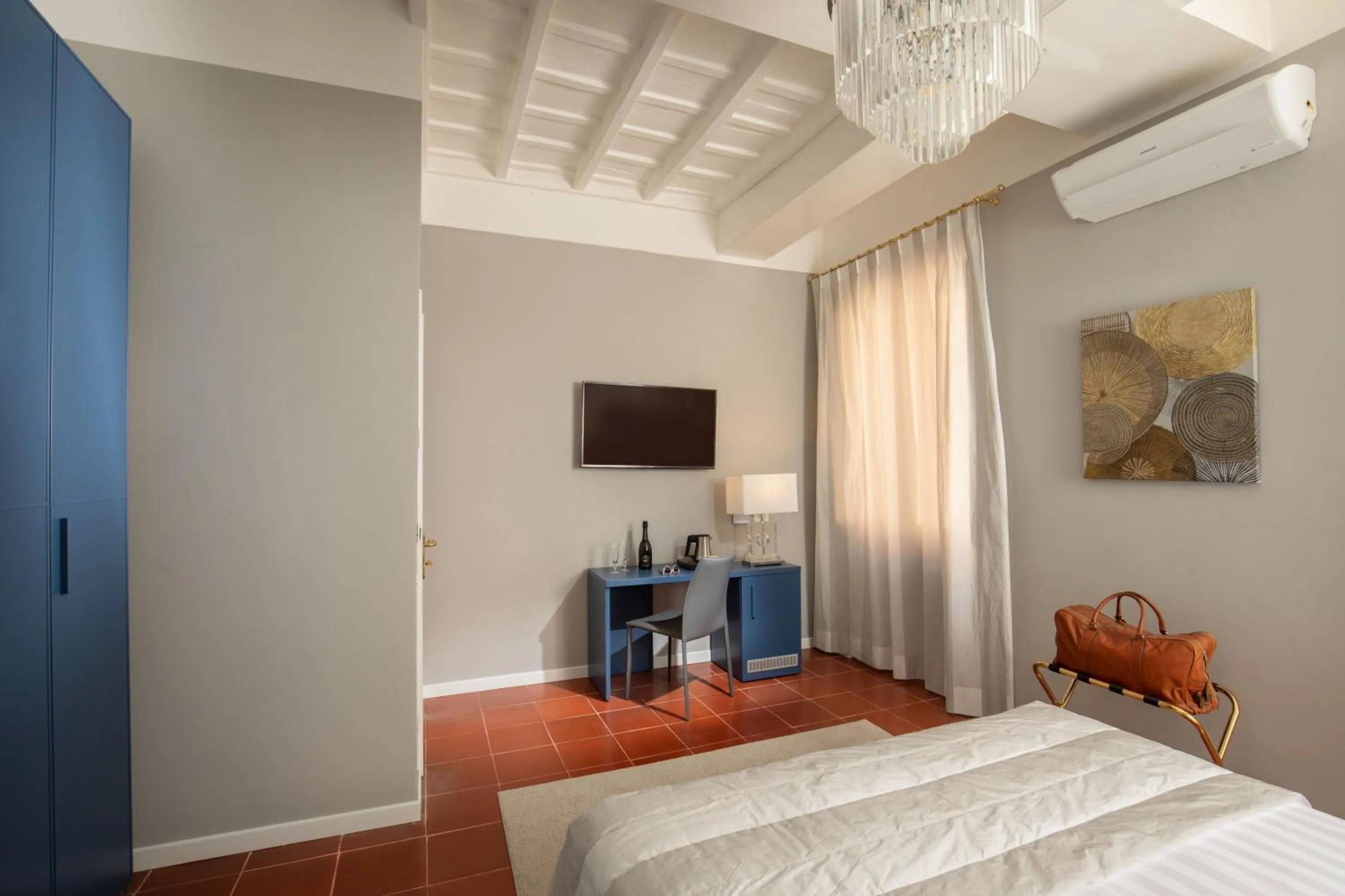 TV and multimedia, Bed in Belsiana House