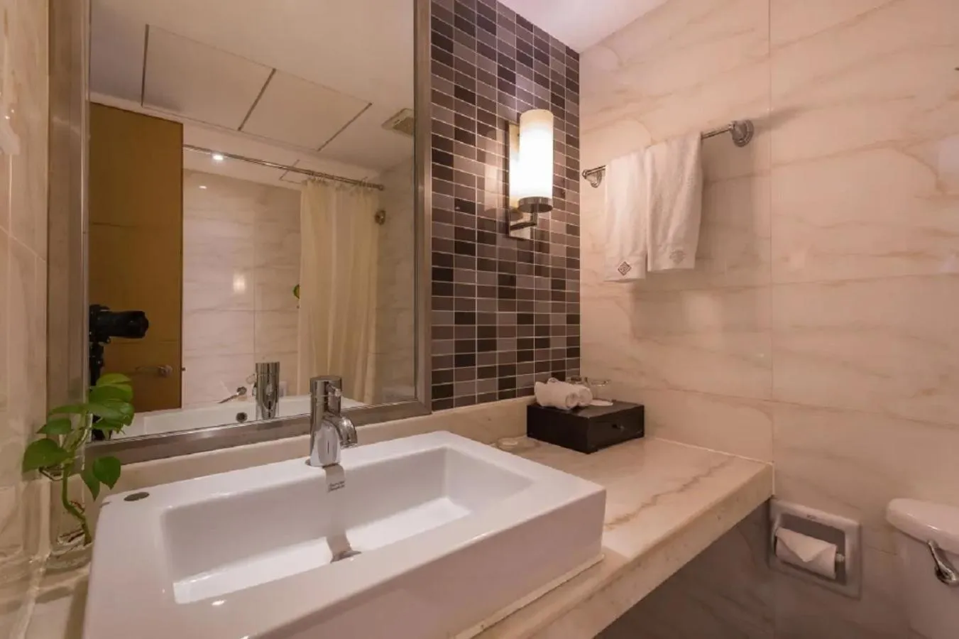 Bathroom in Shu Guang International Hotel