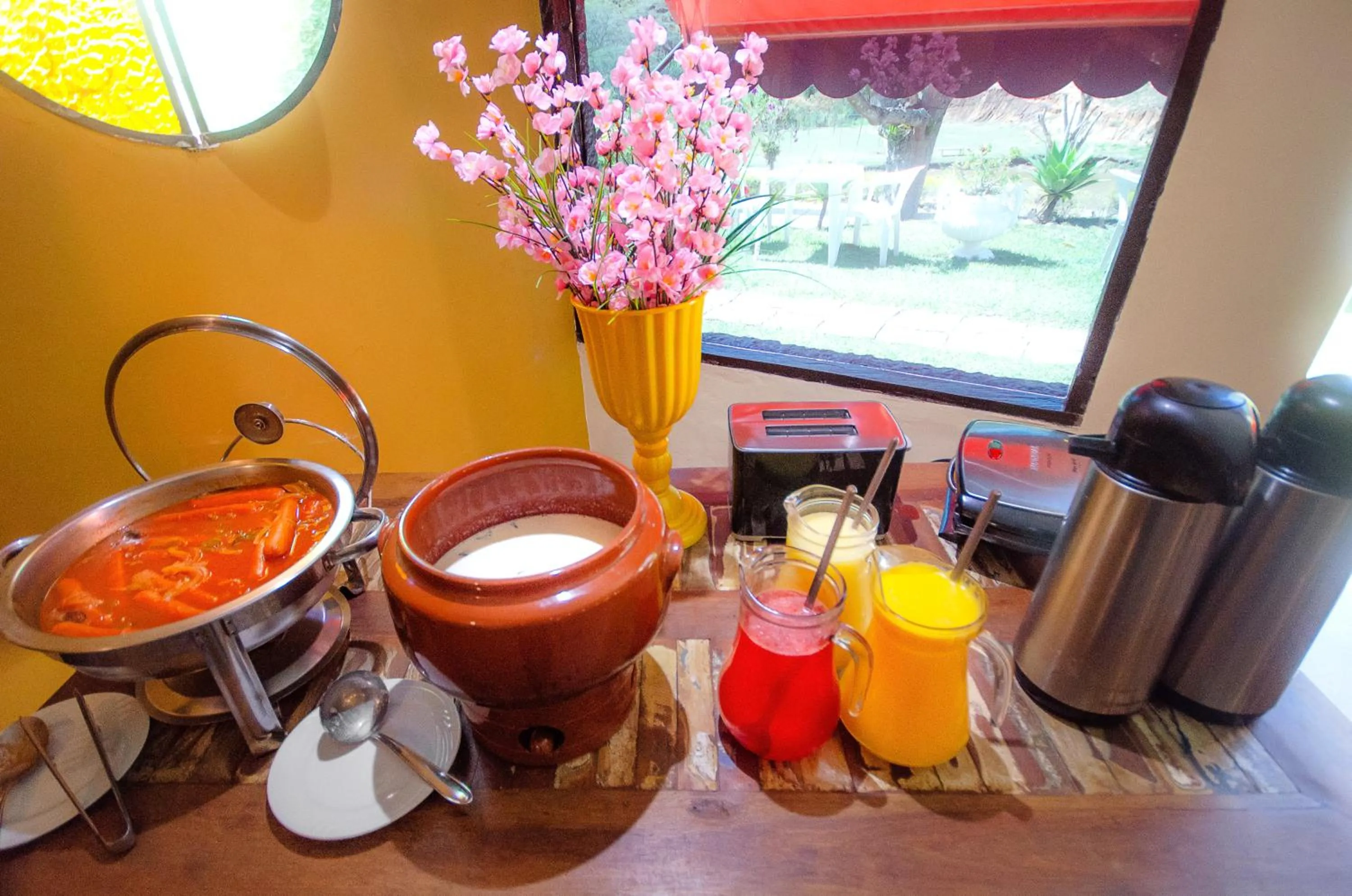 Continental breakfast in ECO RESORT FASCINAÇÃO