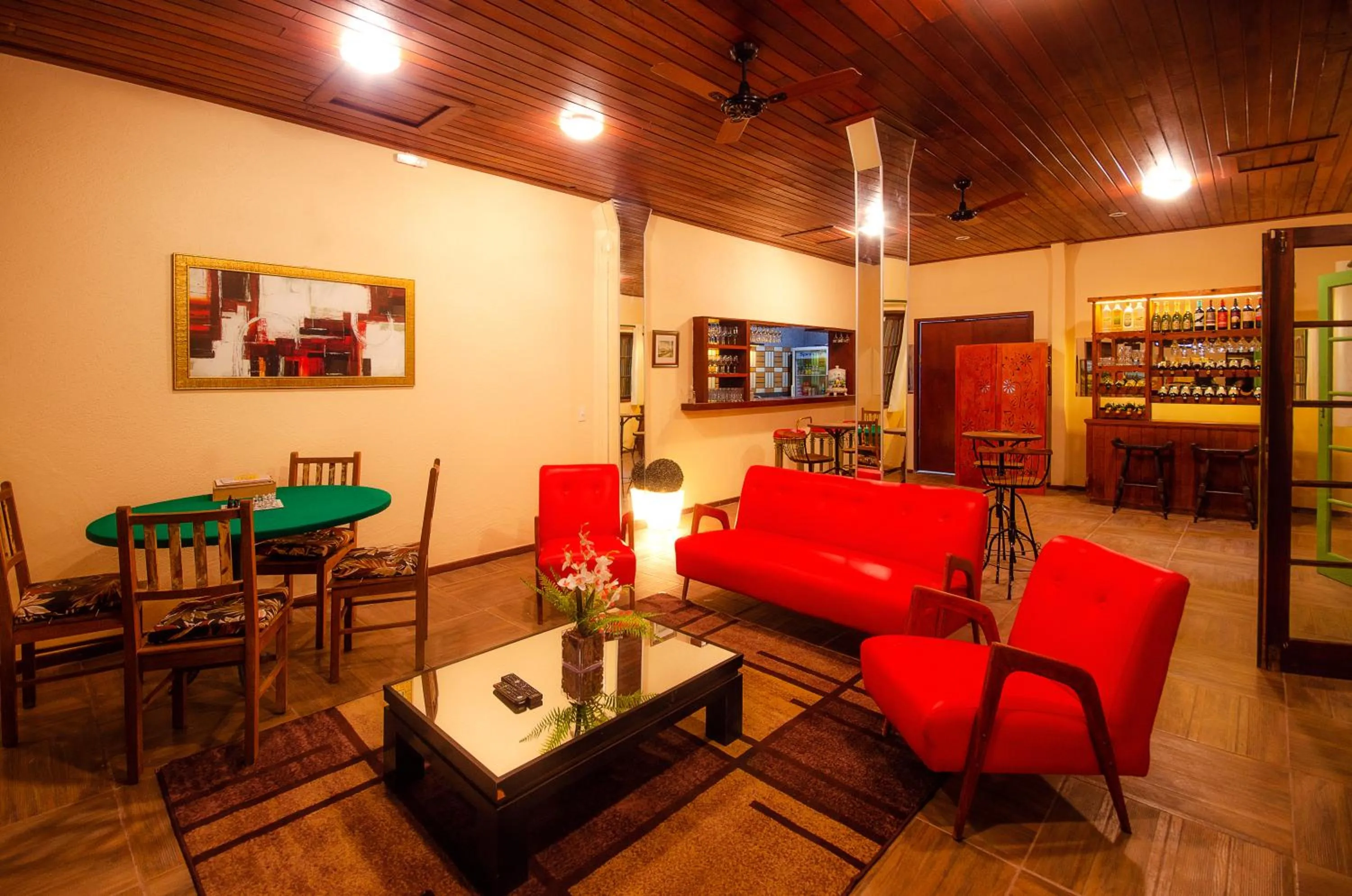 Lounge or bar in ECO RESORT FASCINAÇÃO