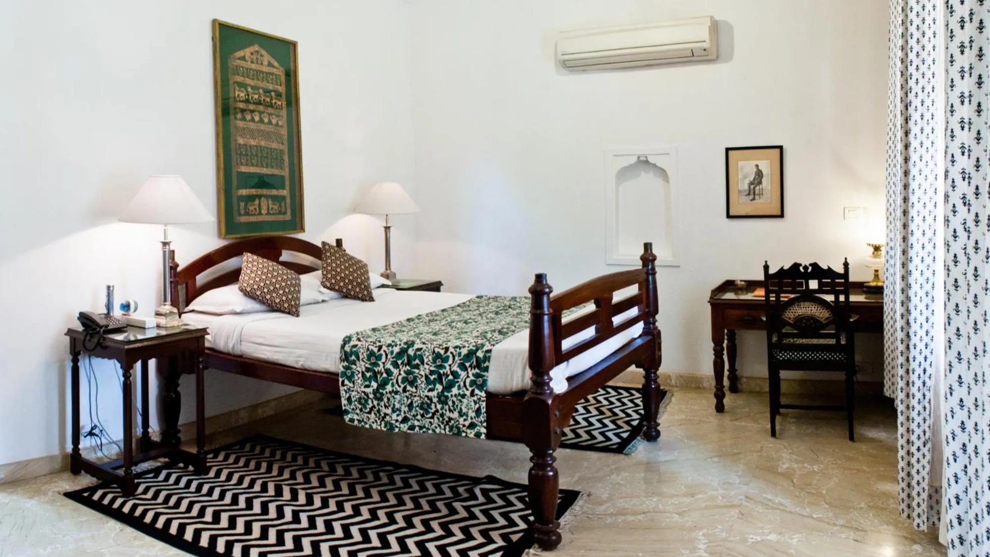 Bed in Neemrana's - Deo Bagh
