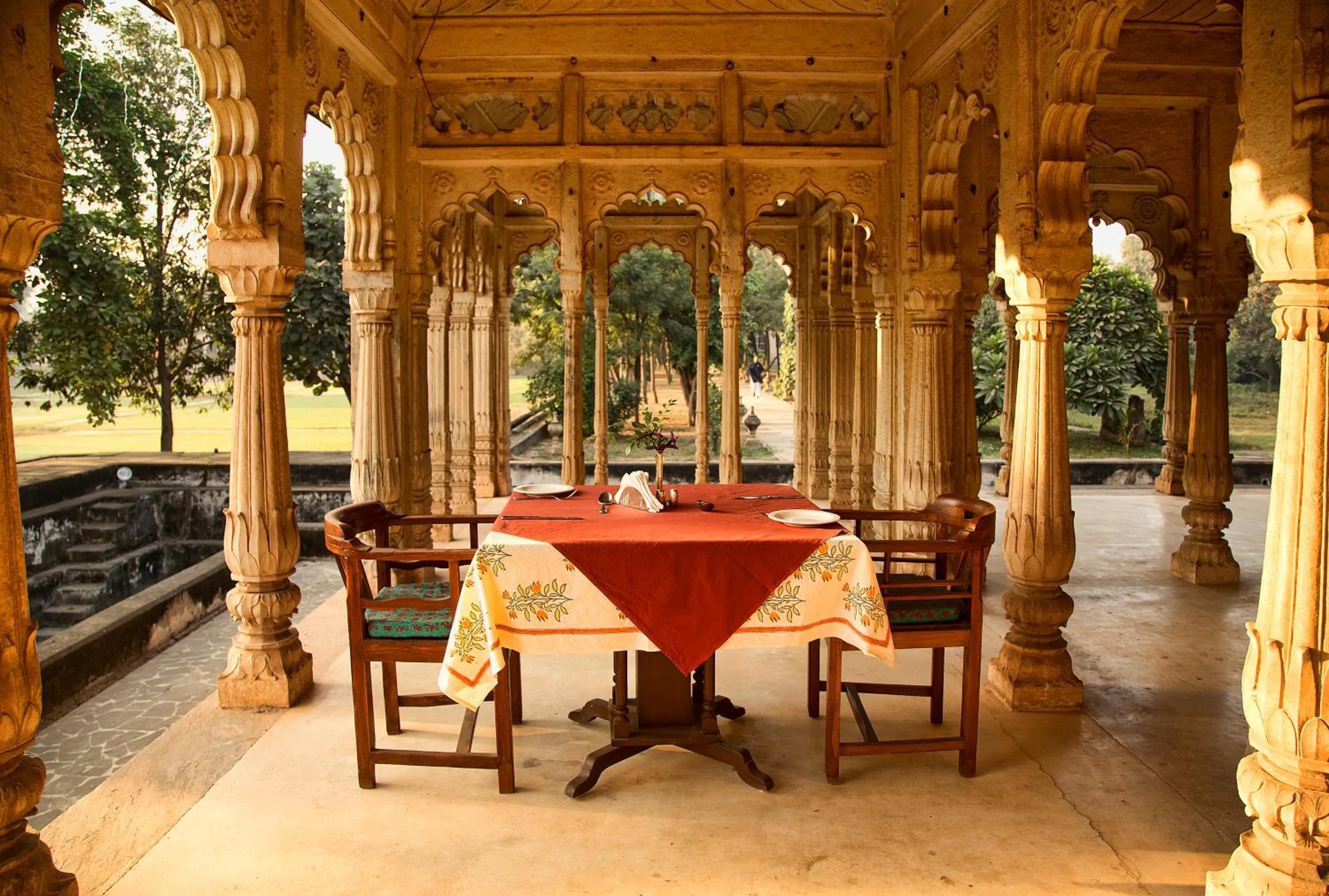 Restaurant/places to eat in Neemrana's - Deo Bagh