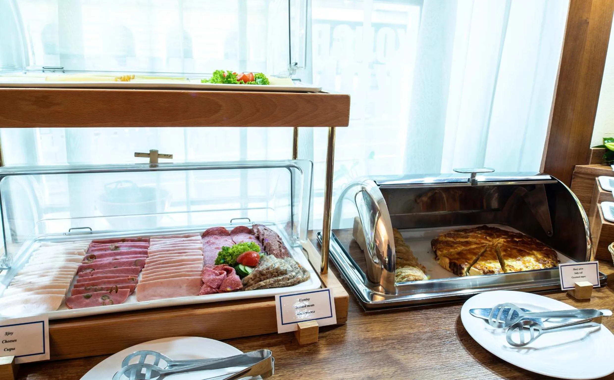 Buffet breakfast in EA Hotel Sonata