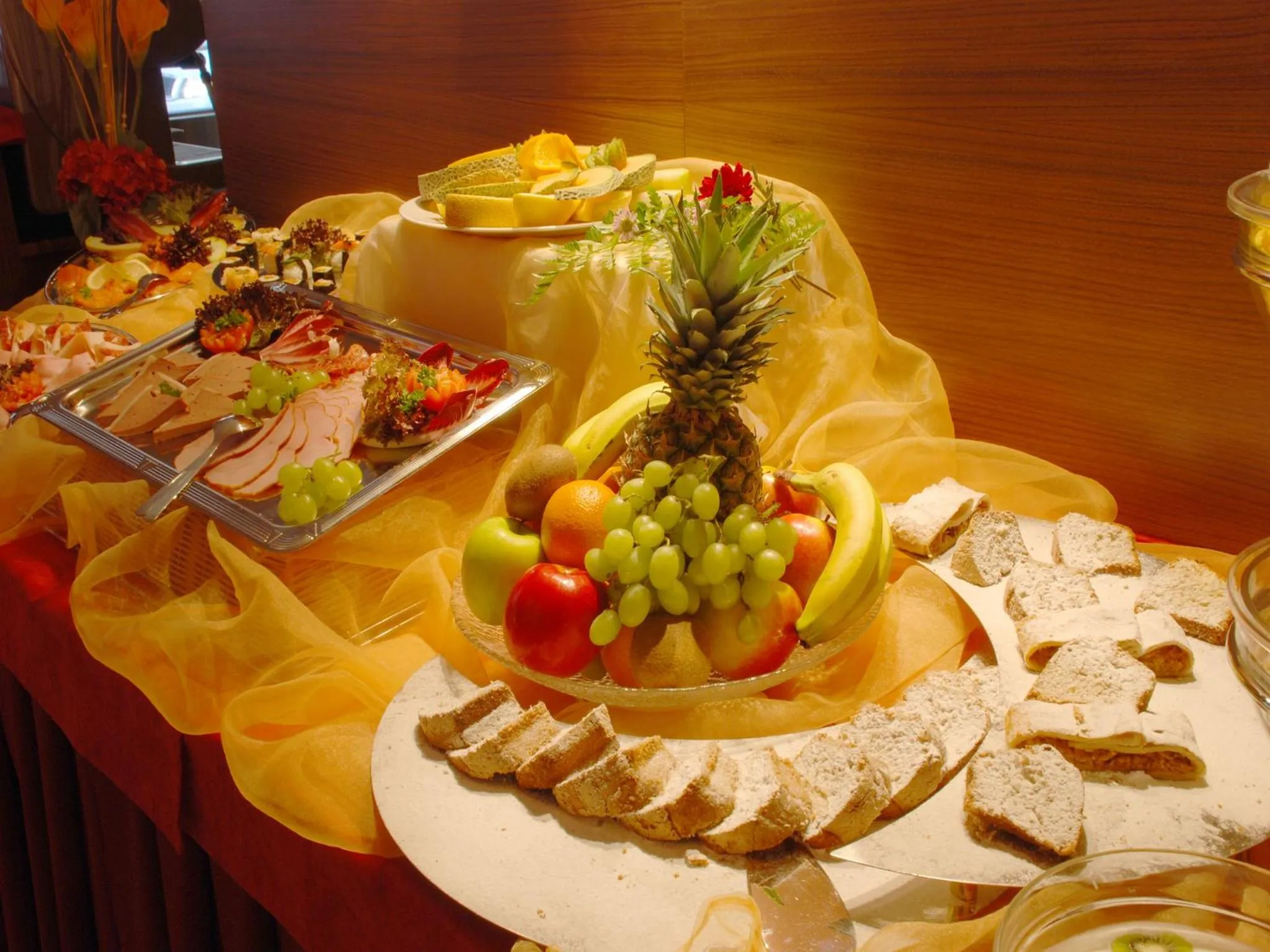 Food and drinks in EA Hotel Sonata