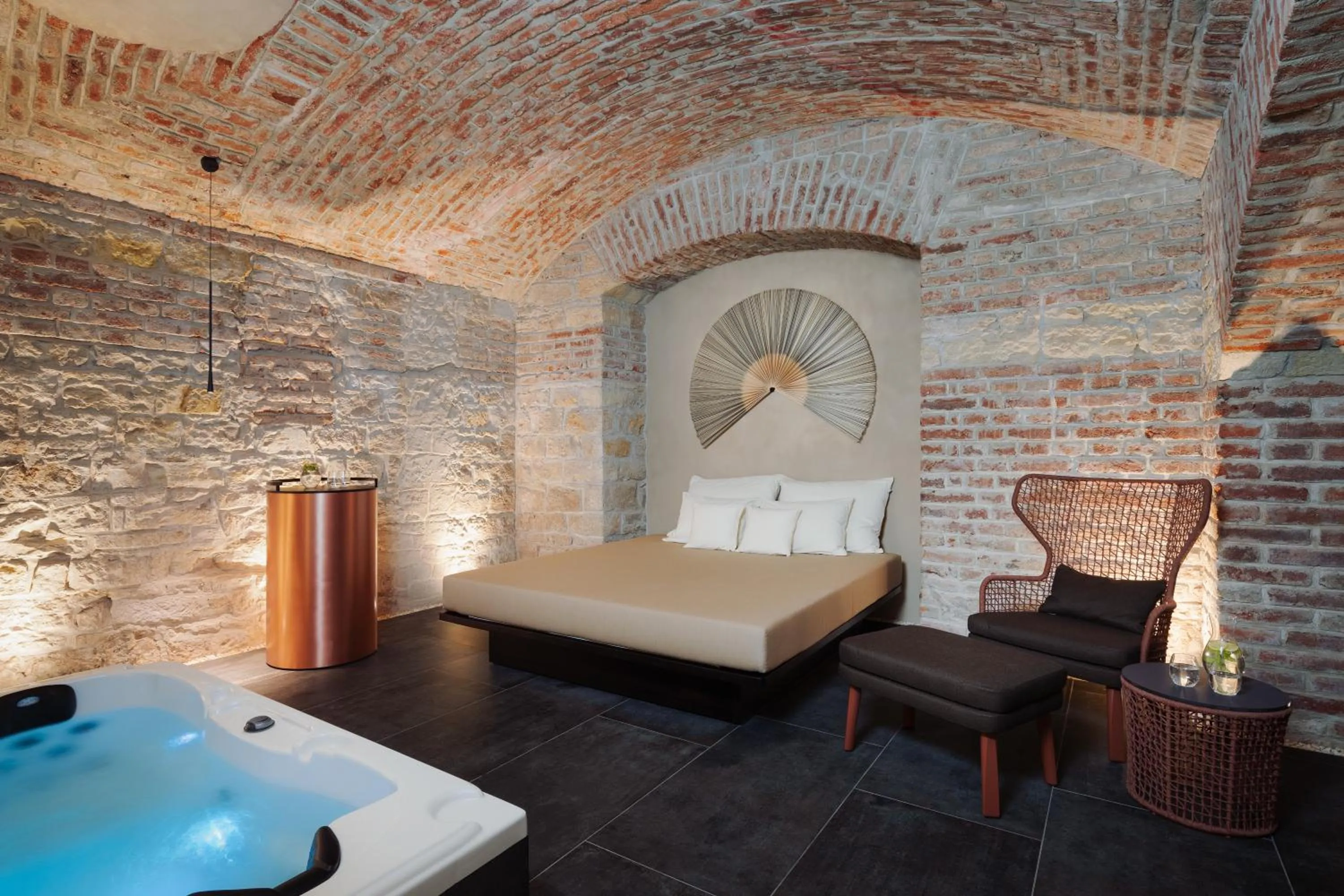 Spa and wellness centre/facilities, Bed in EA Hotel Sonata