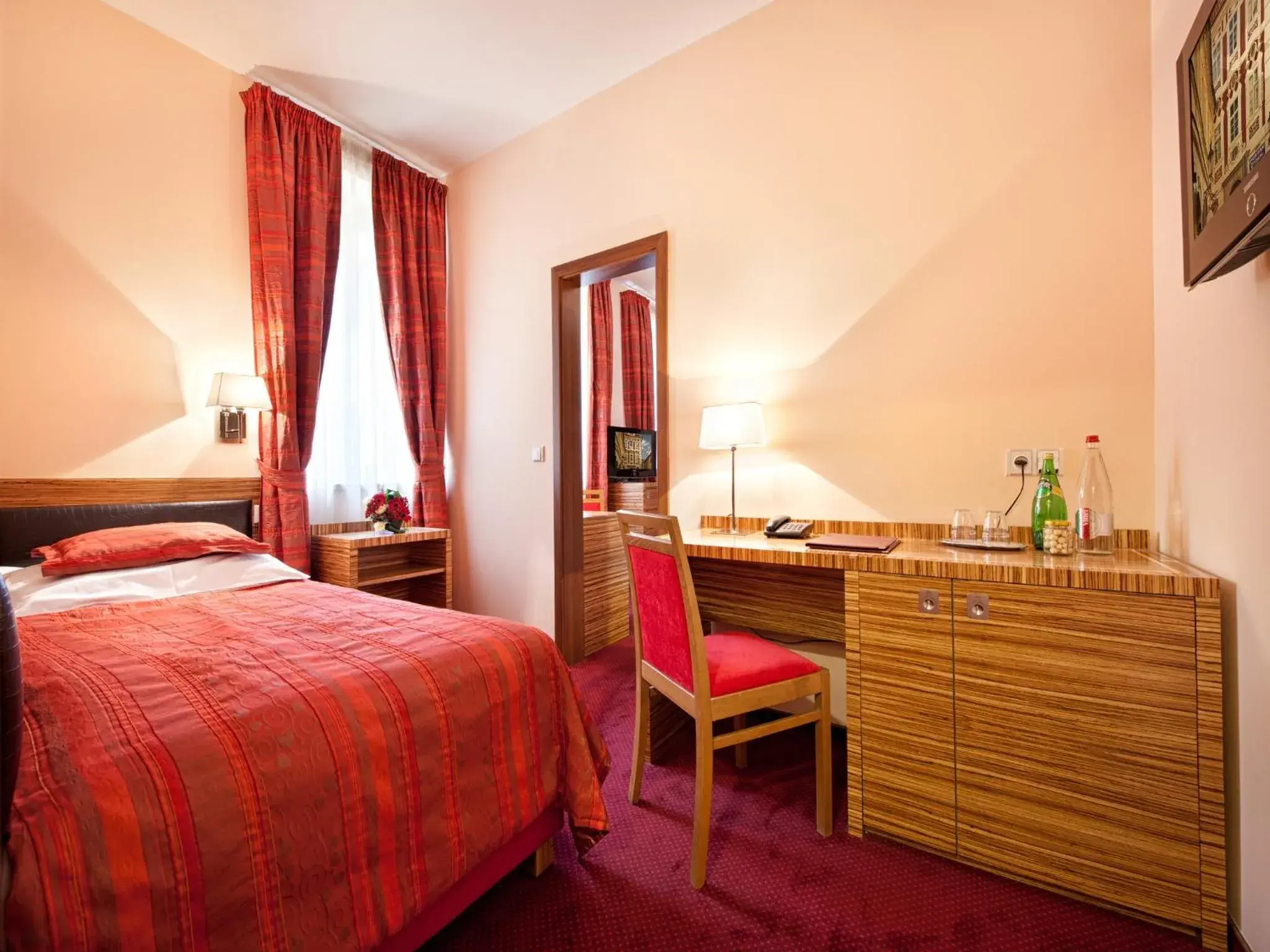 Executive Double Room in EA Hotel Sonata Executive Double Room in EA Hotel Sonata