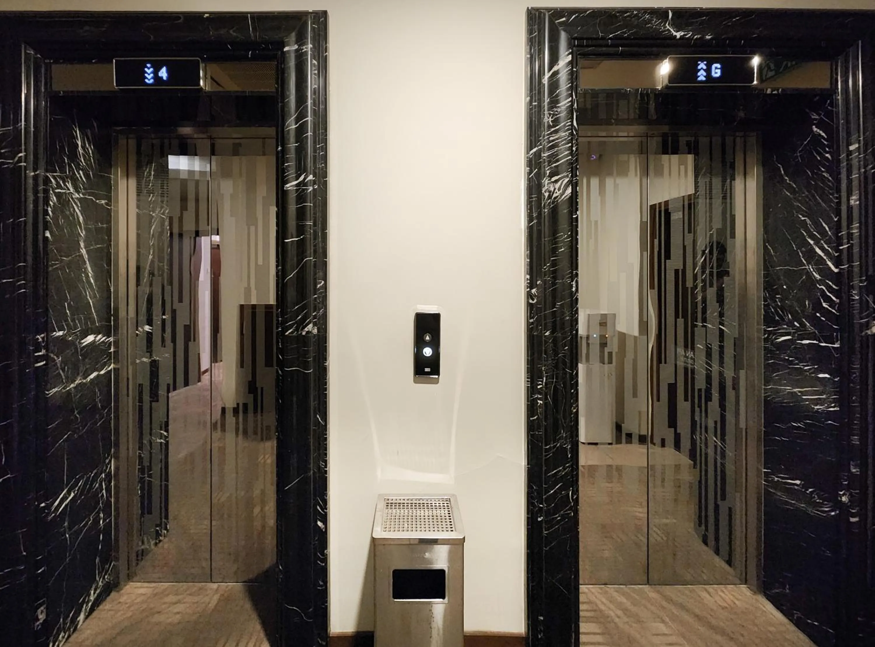 elevator in Izumi Hotel Bukit Bintang Kuala Lumpur