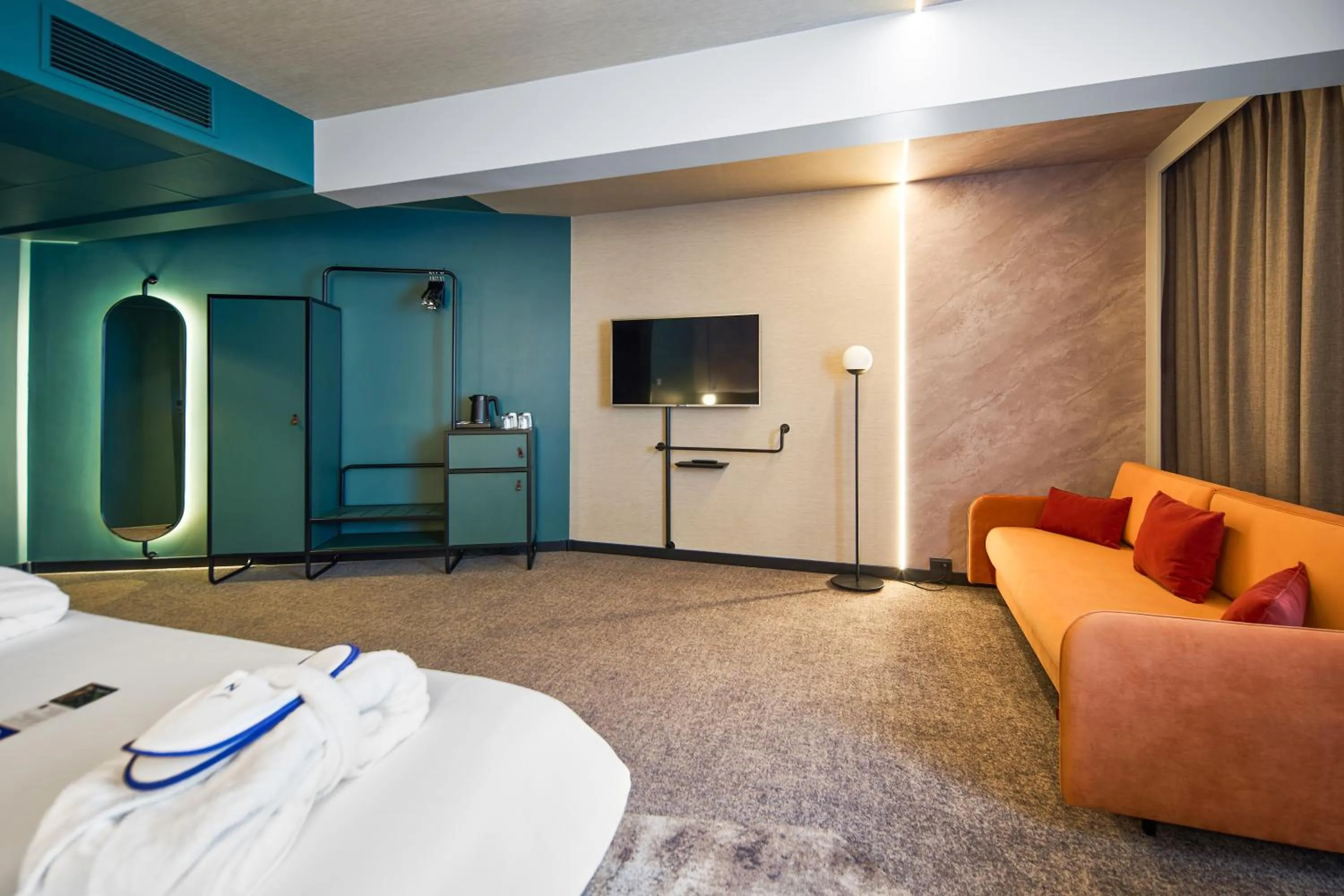 TV and multimedia in Novotel Praha Wenceslas Square