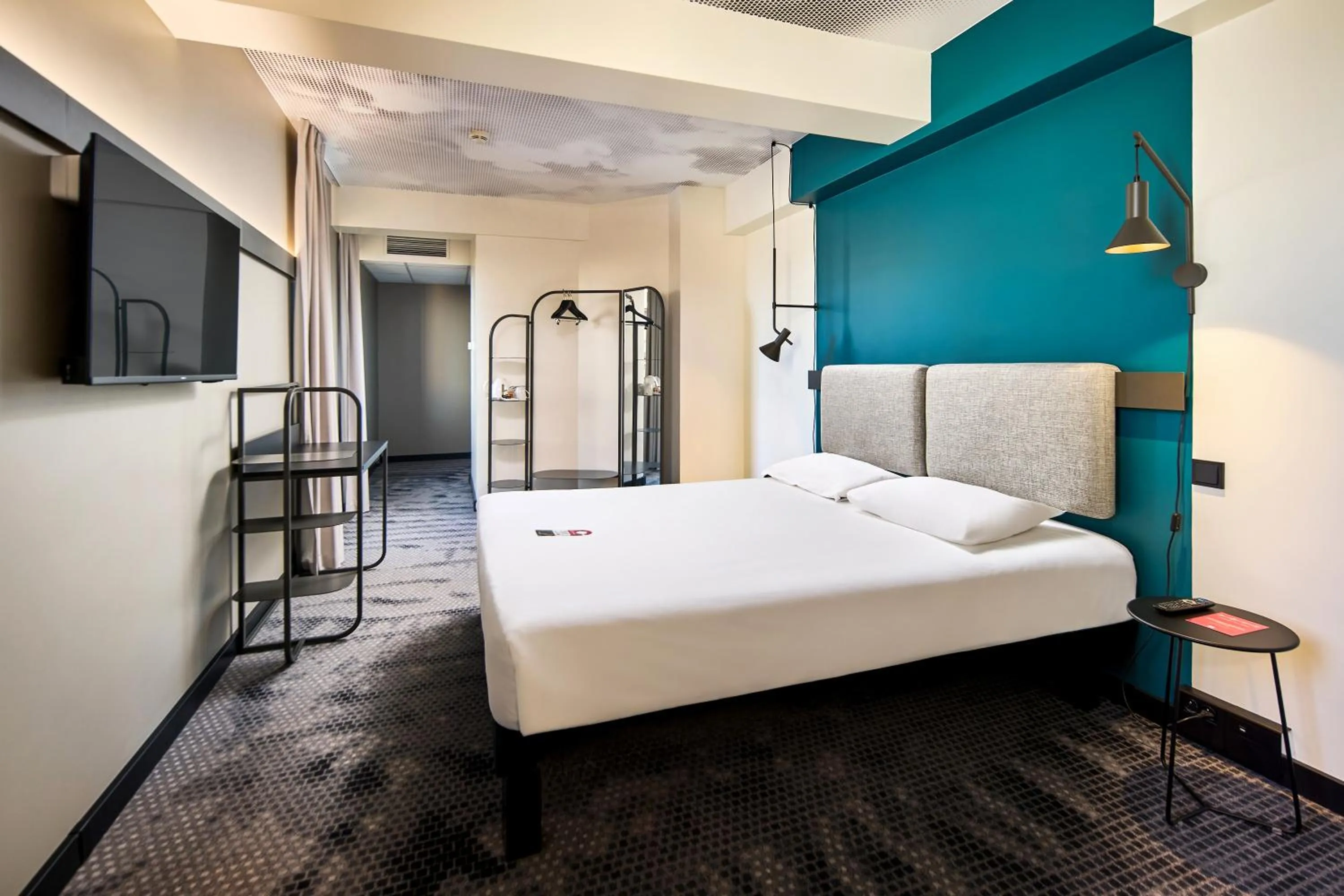 Bed in Ibis Praha Wenceslas Square