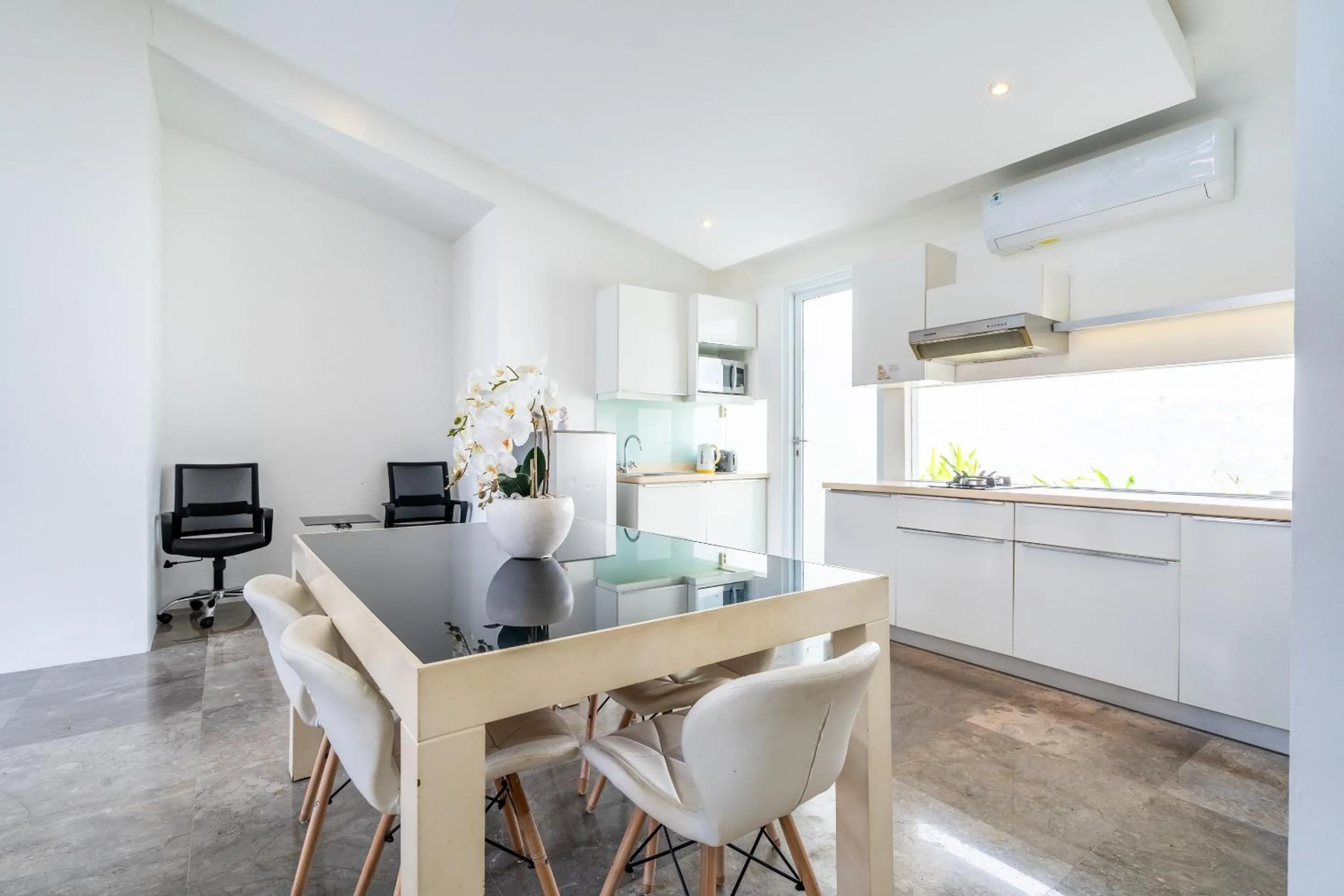 Kitchen or kitchenette in Bali Yarra Villas - Seminyak