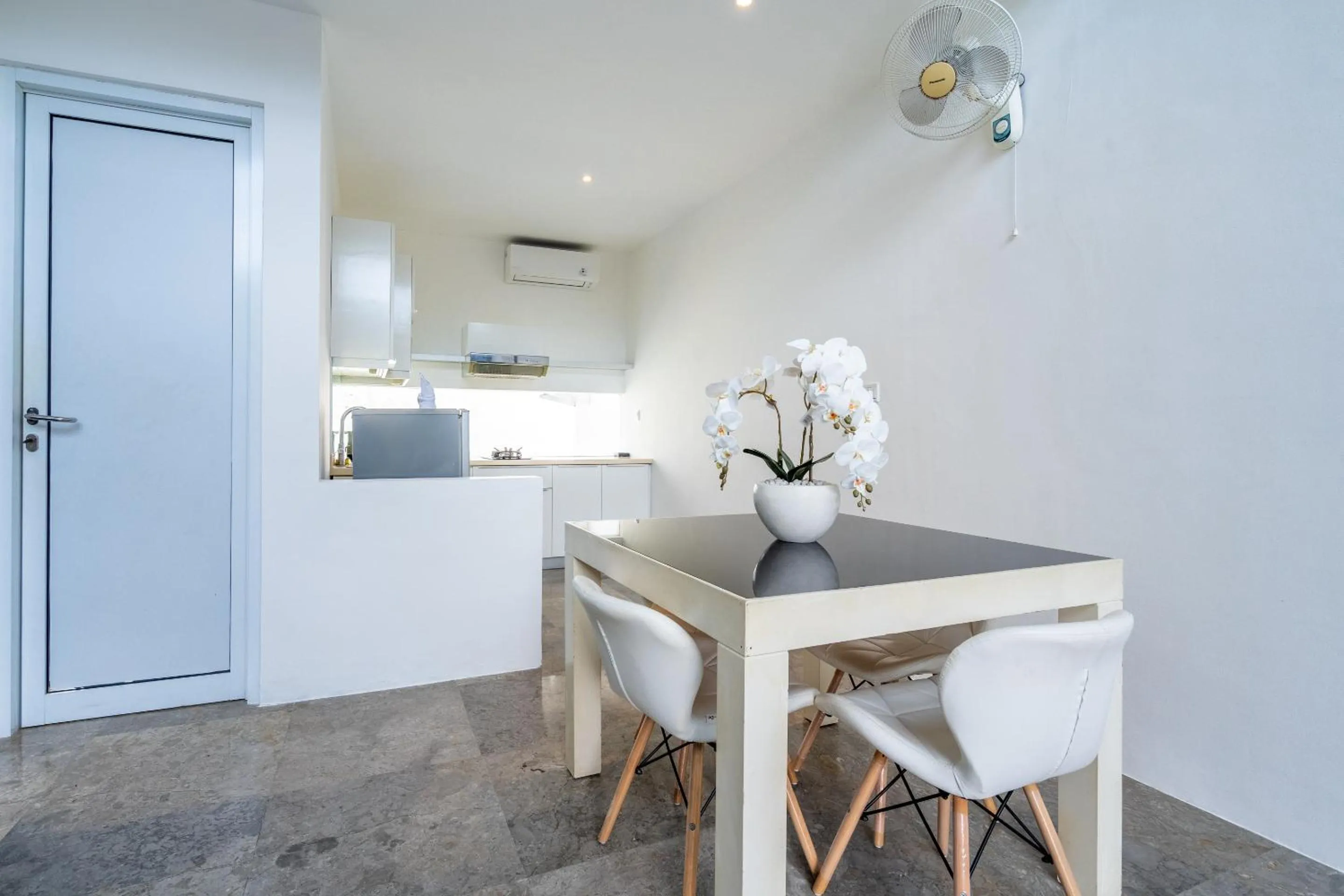 Kitchen or kitchenette in Bali Yarra Villas - Seminyak