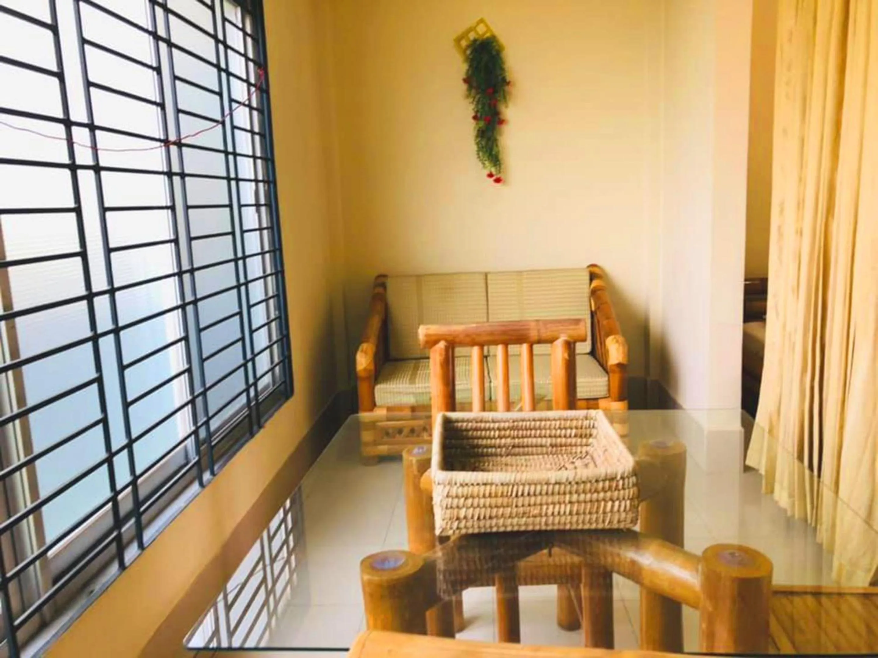 Seating area in Tea Heaven Resort