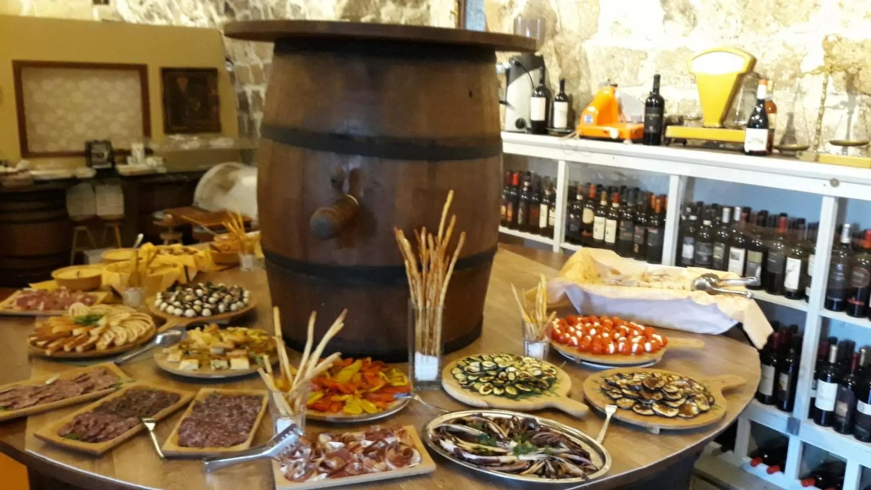 Food and drinks in Antico Borgo La Commenda