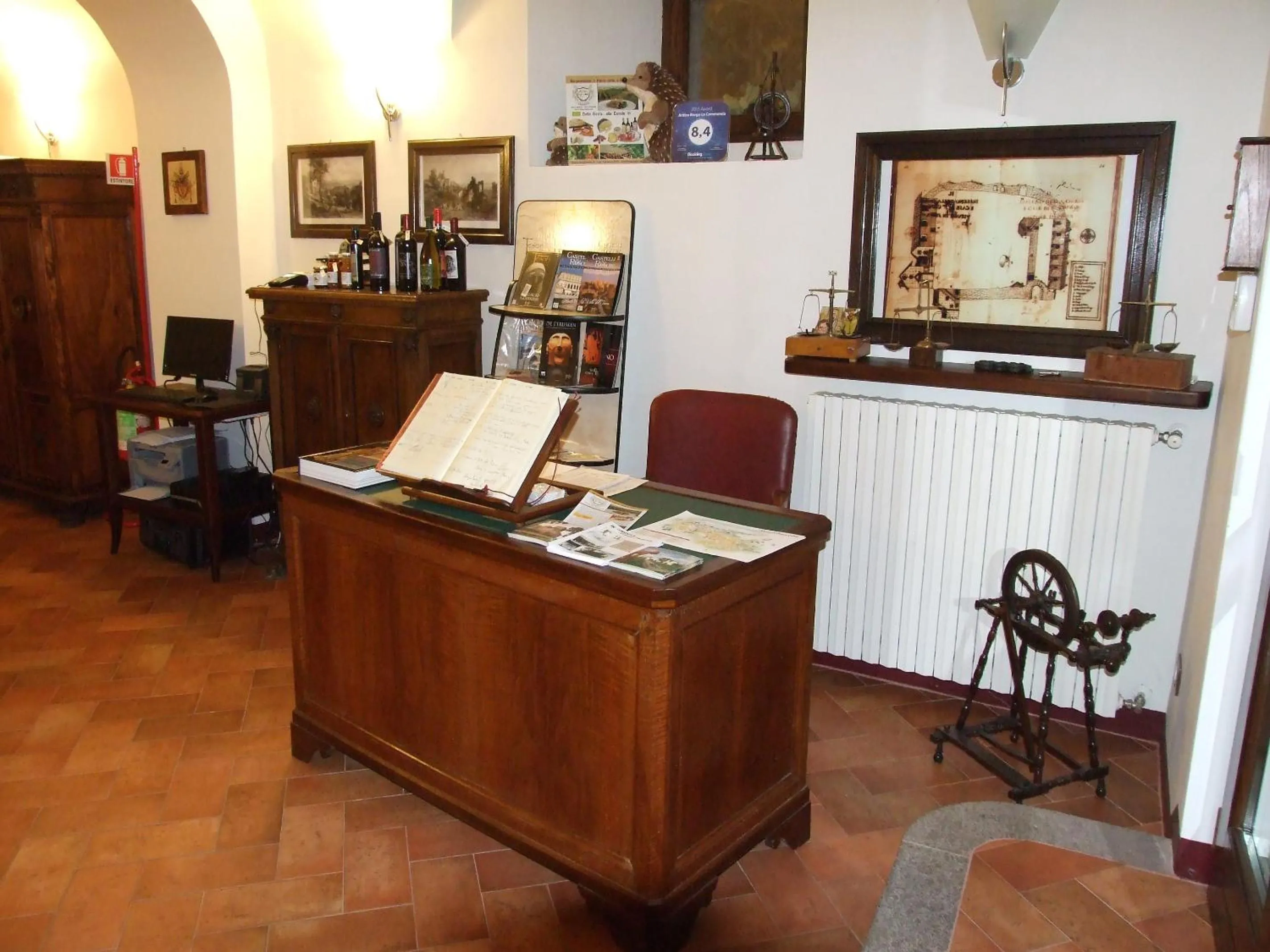 Communal lounge/ TV room in Antico Borgo La Commenda
