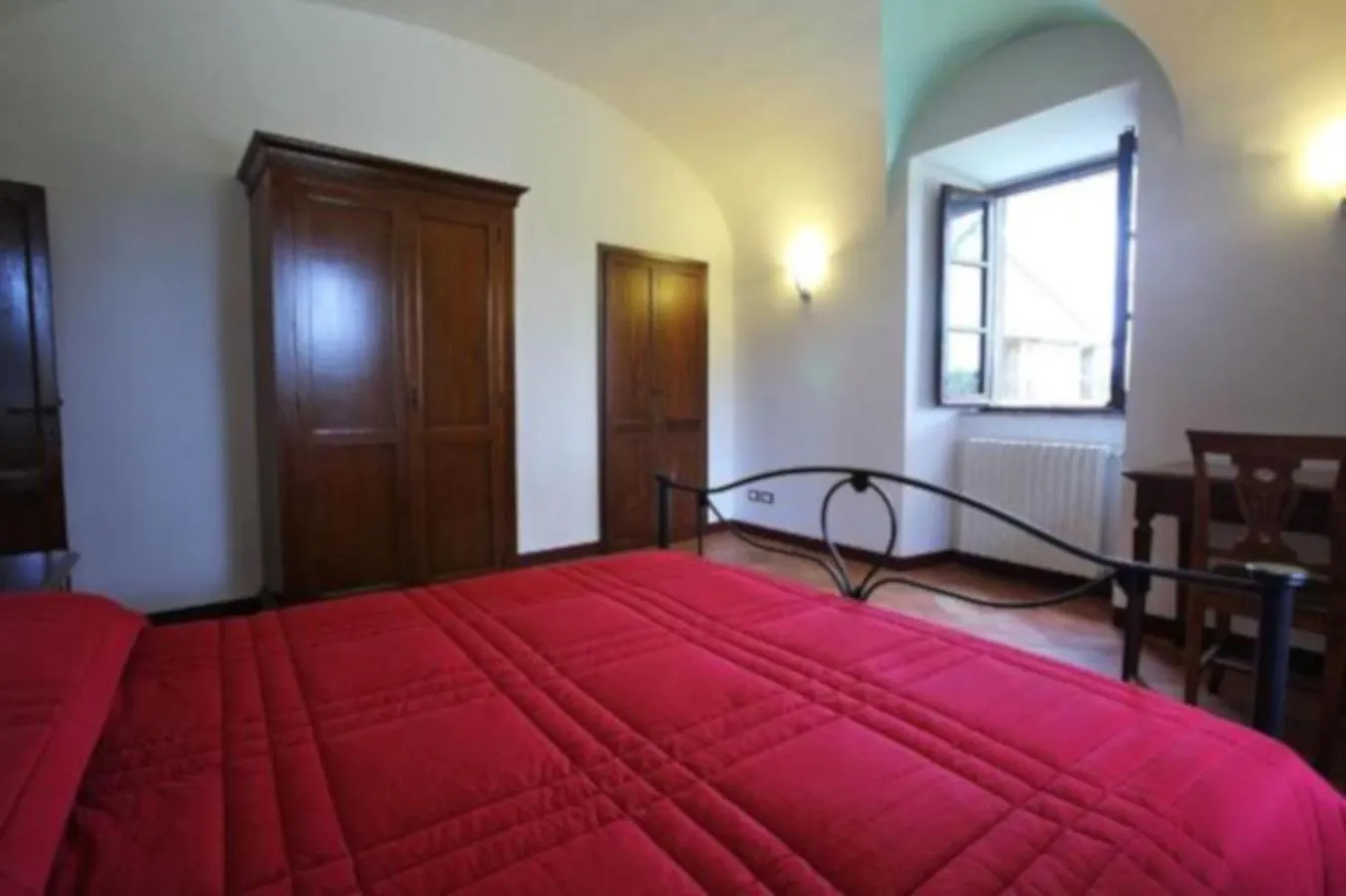 Bed in Antico Borgo La Commenda