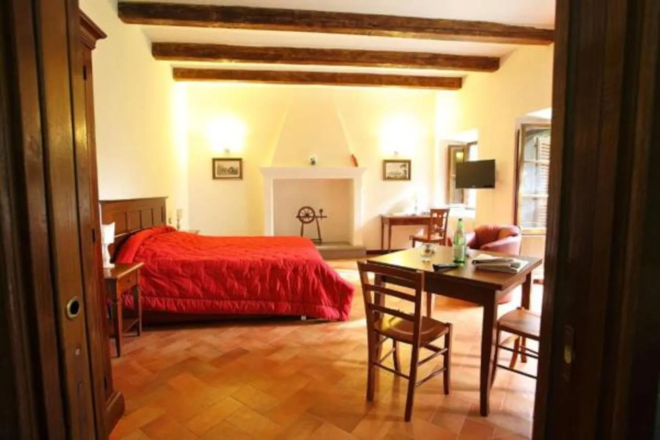 Bed in Antico Borgo La Commenda