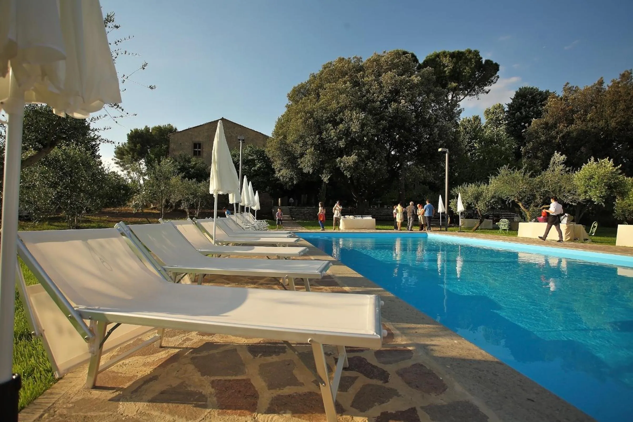 Swimming pool in Antico Borgo La Commenda