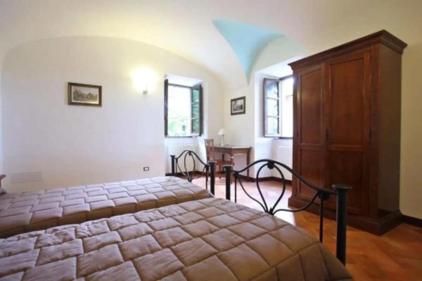 Bed in Antico Borgo La Commenda