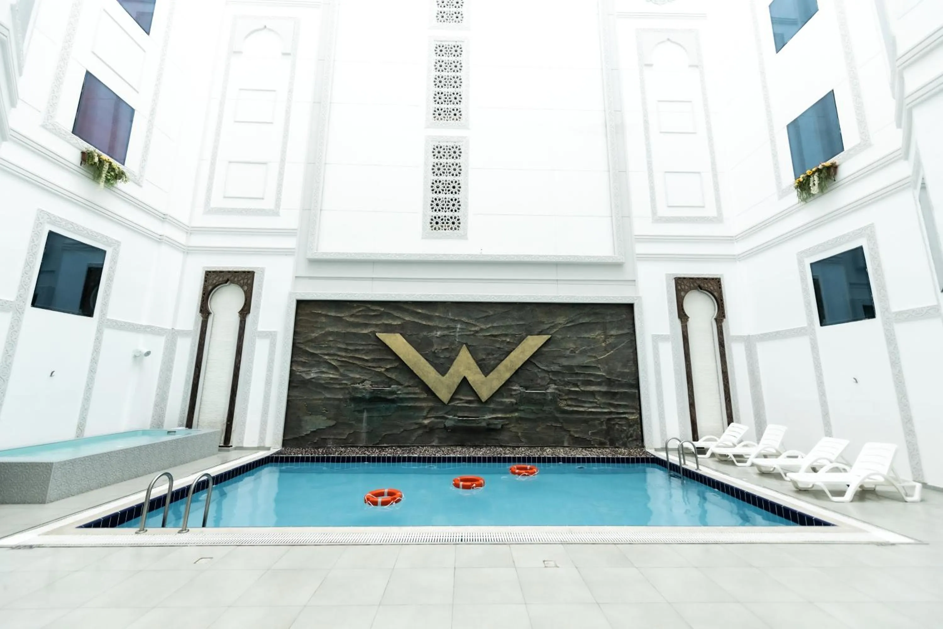 Pool view in WA Hotel