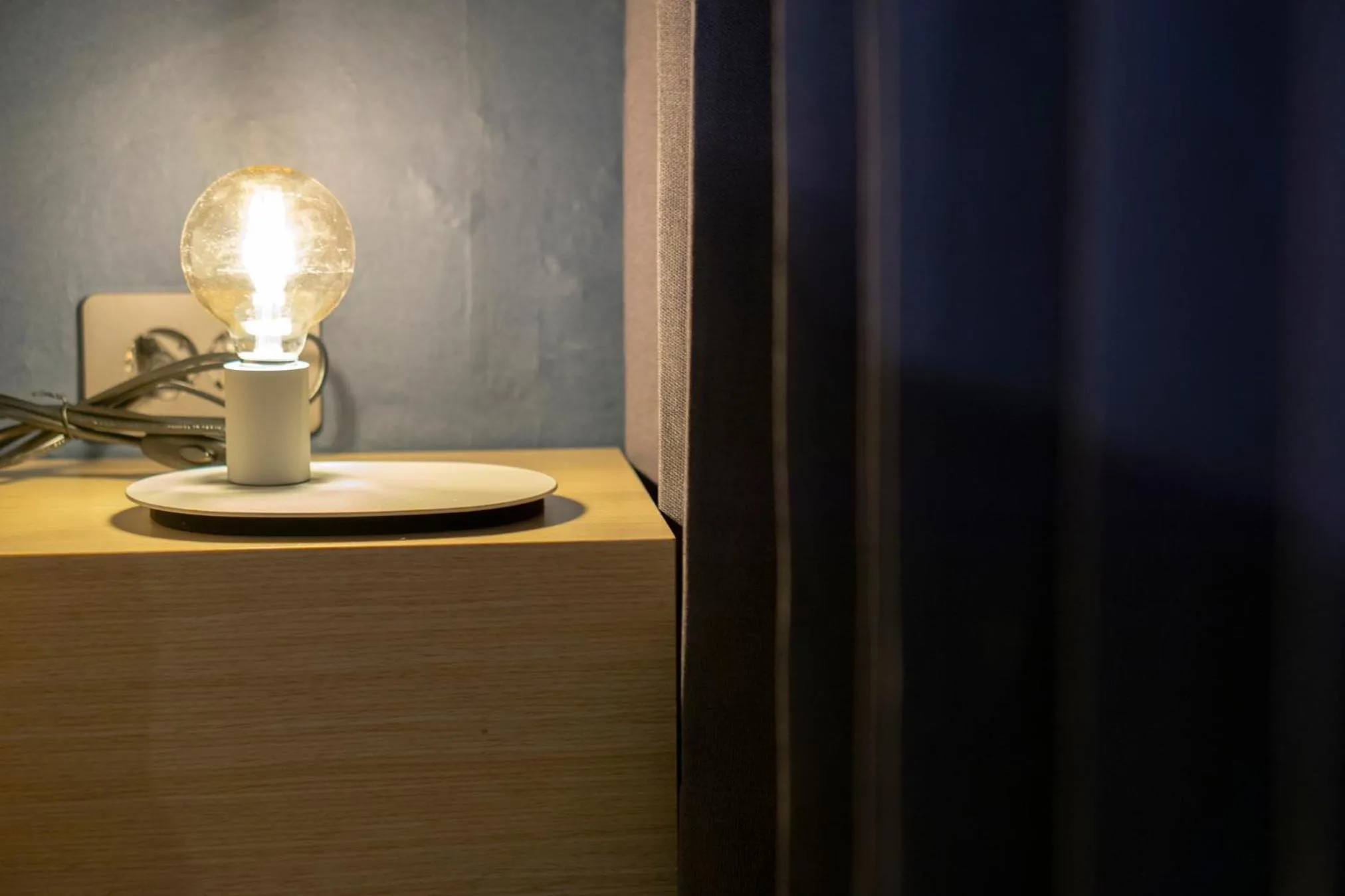 Decorative detail in Croissant Hotel Guri by Aank