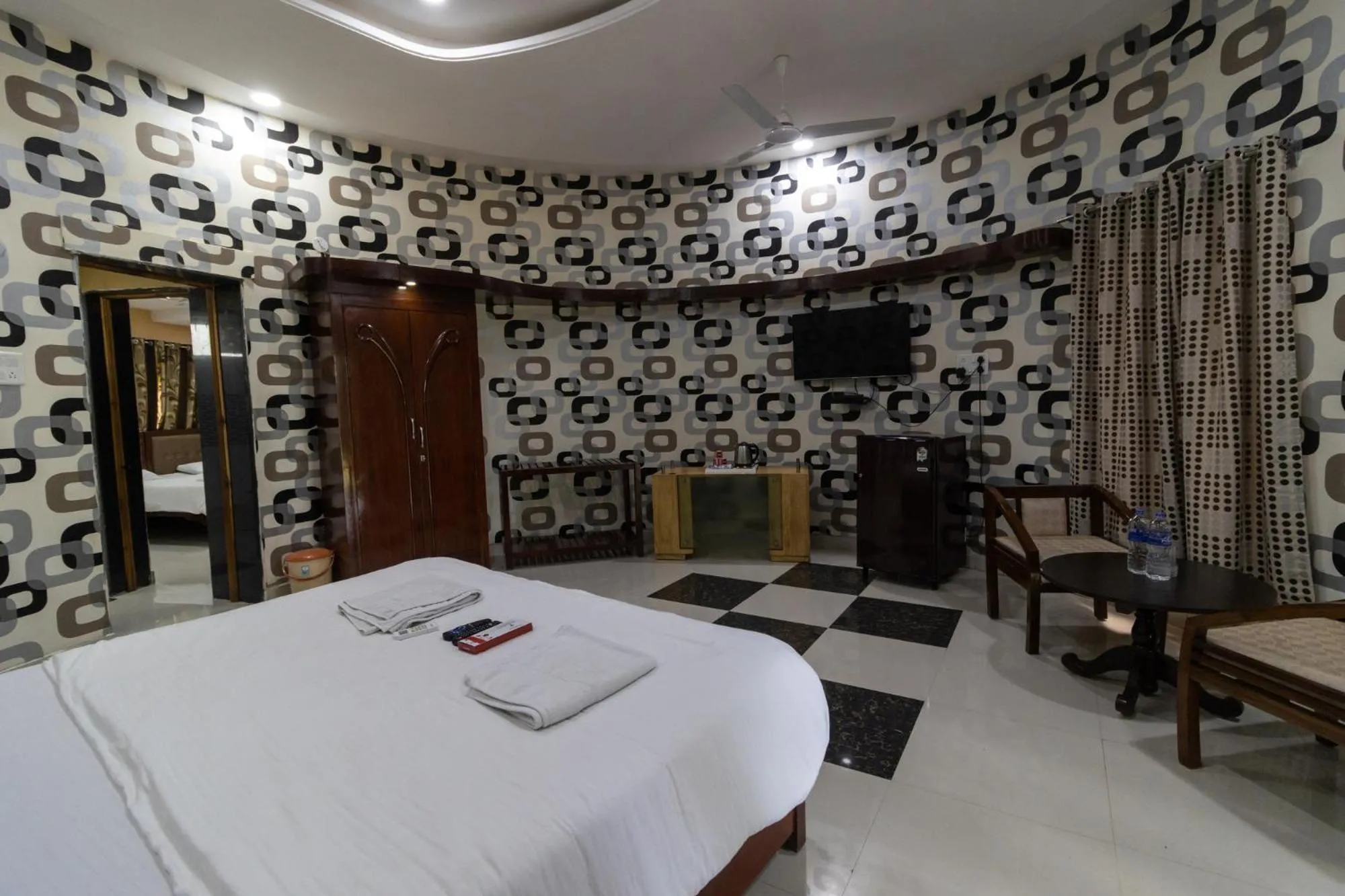 Photo of the whole room, Bed in Vrindavan Gopala Resort