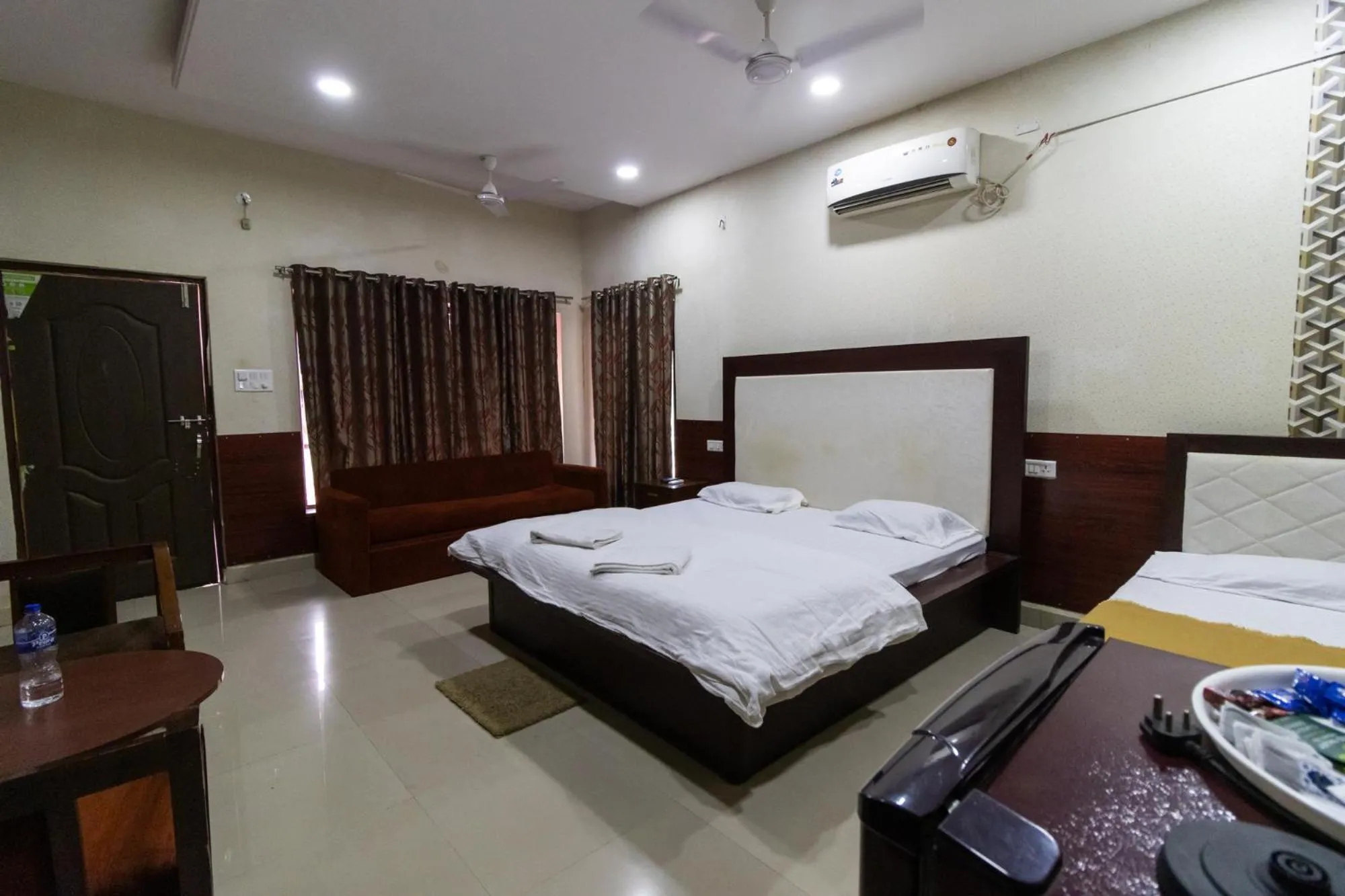 Bed in Vrindavan Gopala Resort