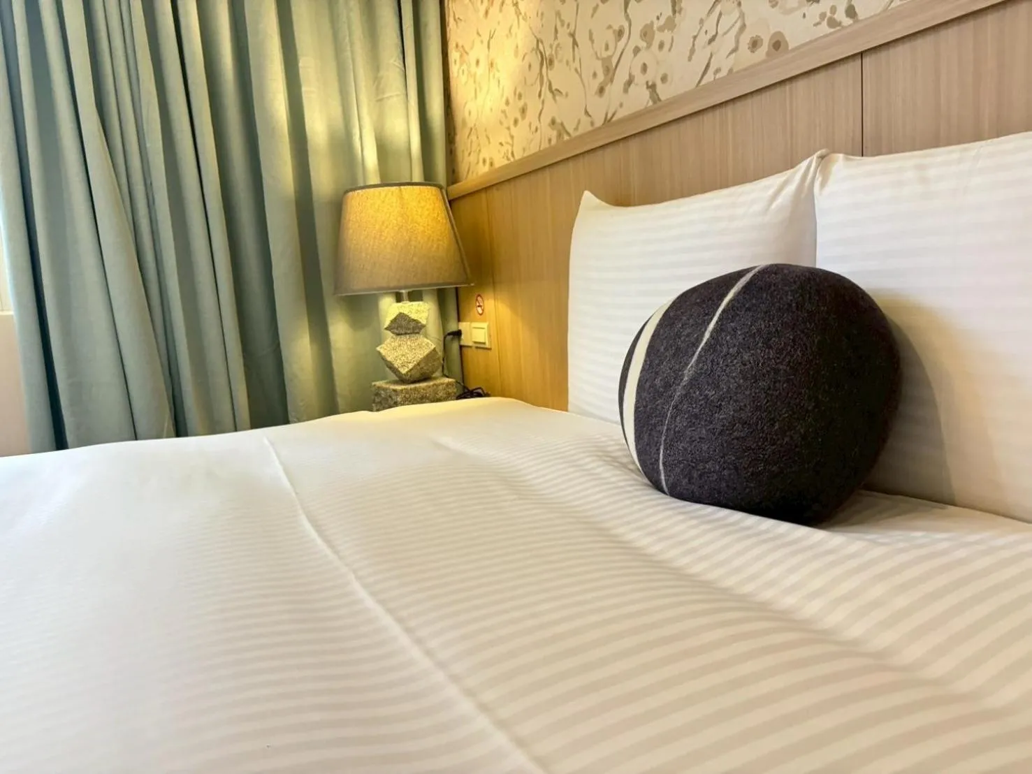 Bed in Tc慢旅花蓮館-近東大門夜市市中心