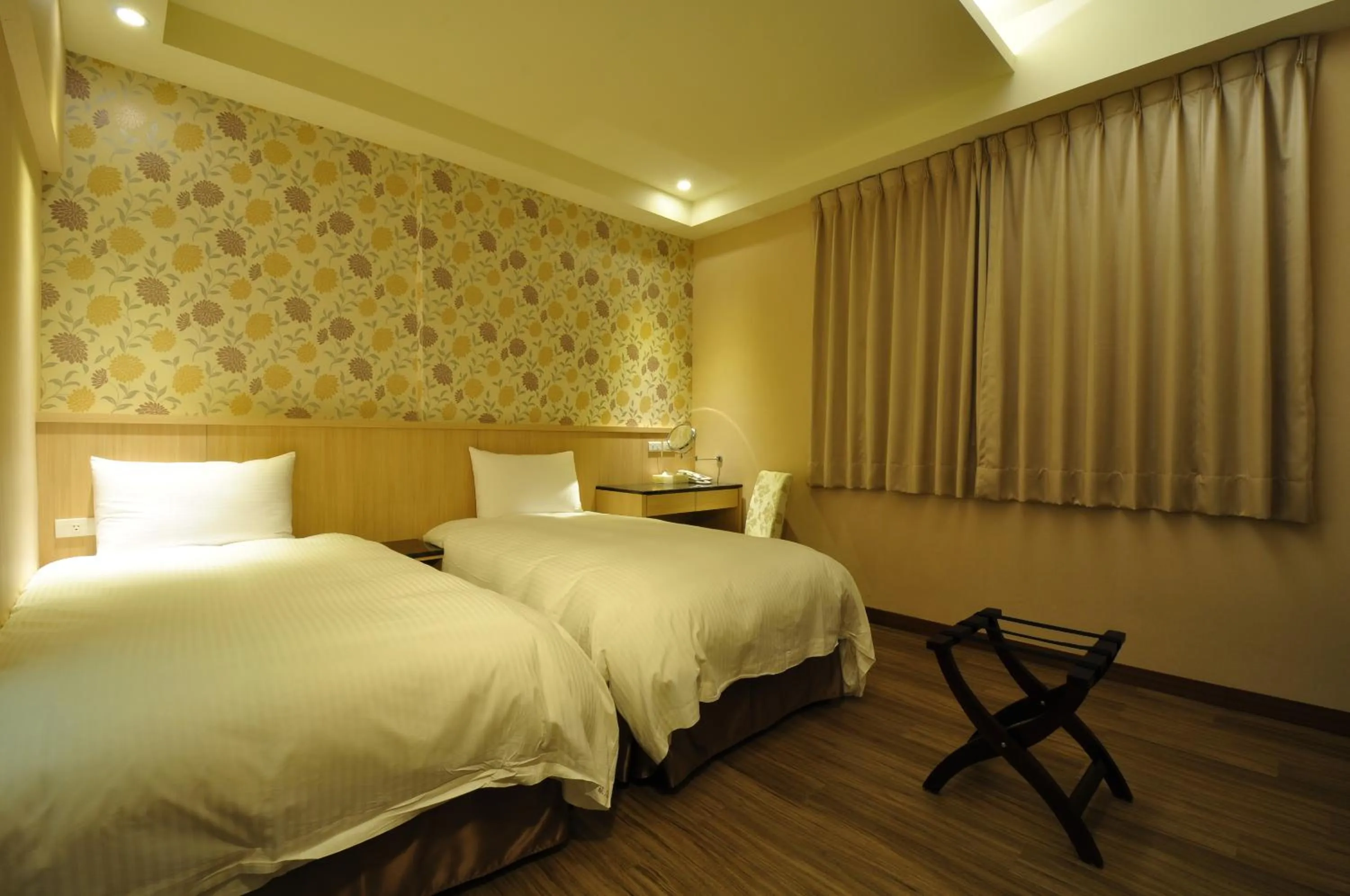 Bed in Fupin Hotel