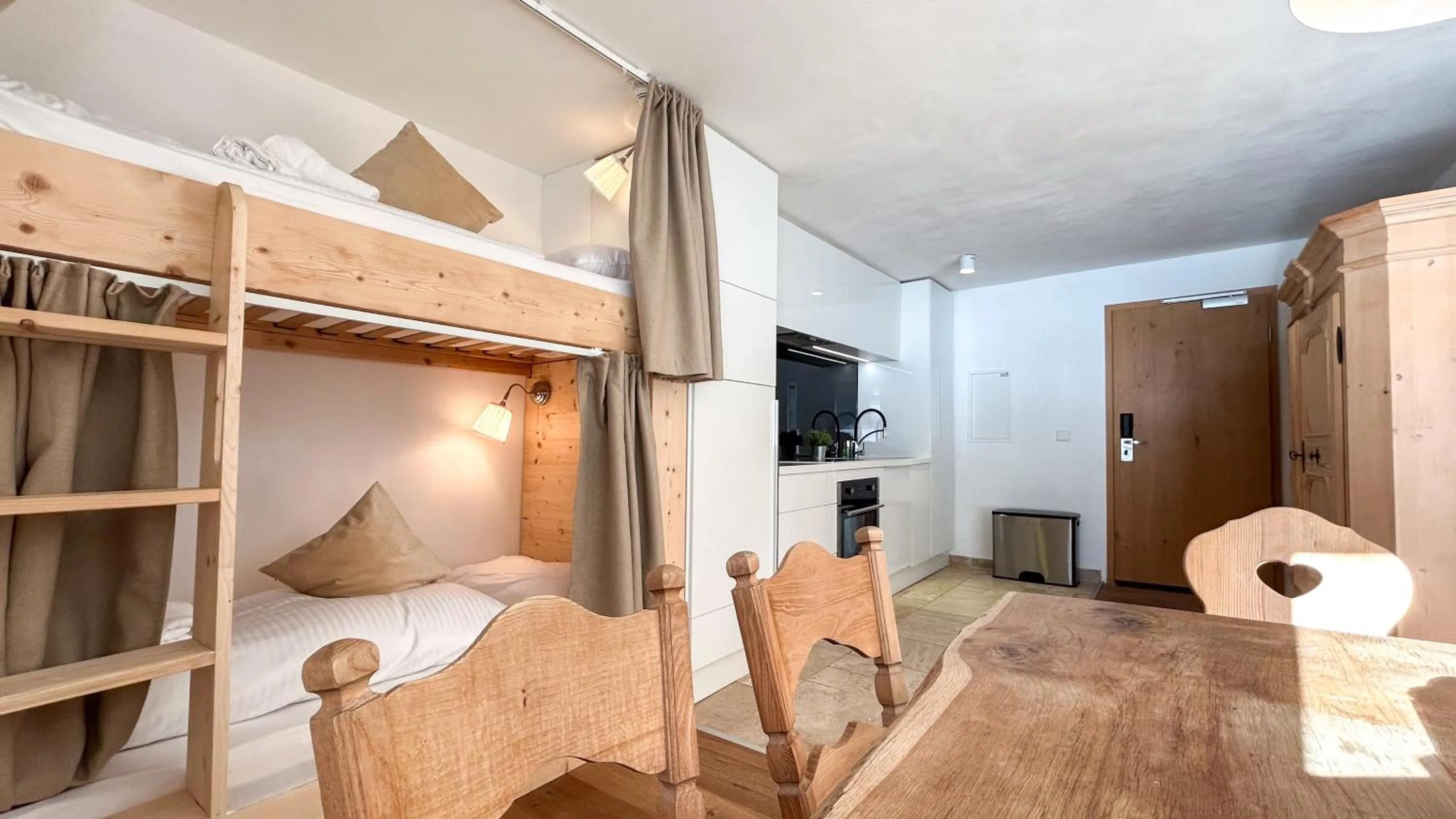 Bed in Monte Vita Tirol - Apartments